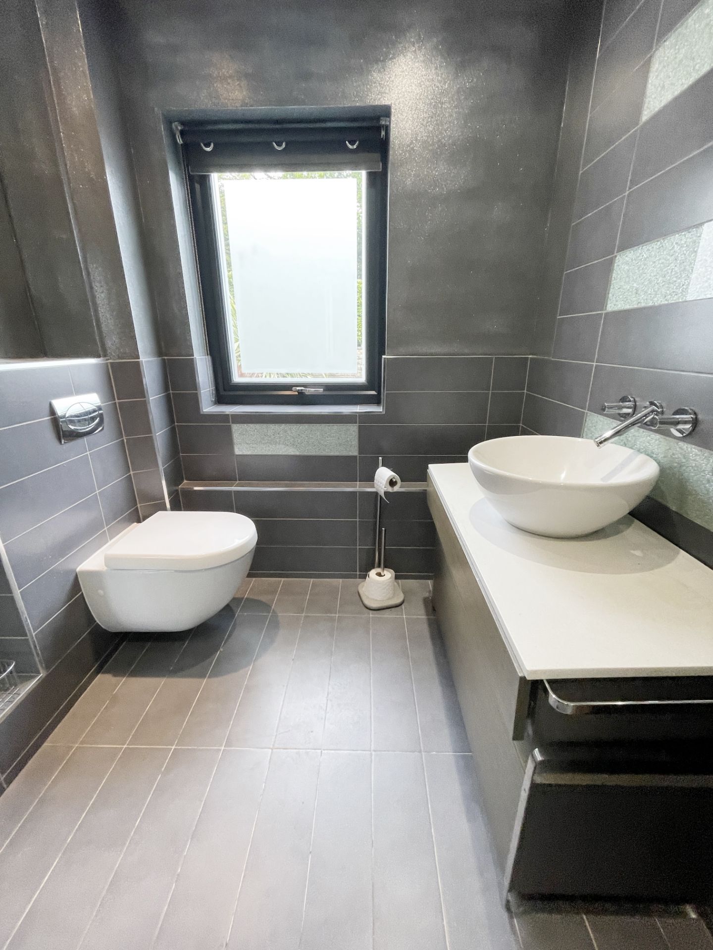 1 x Luxury Downstairs Bathroom Suite Featuring Villeroy+Boch Sink & WC Shower - Ref: D'STRS/BR -