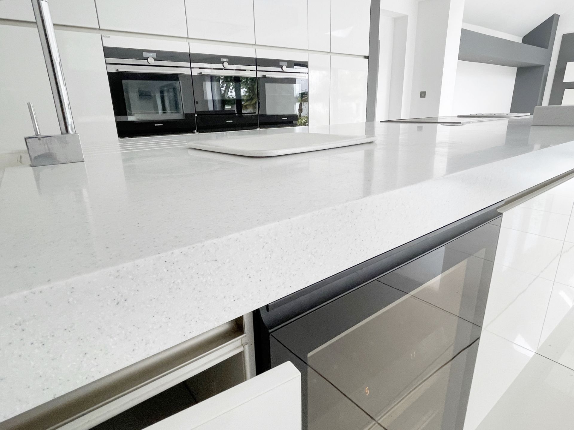 1 x SieMatic Contemporary Fitted Kitchen With Branded Appliances, Central Island + Corian Worktops - Image 36 of 100