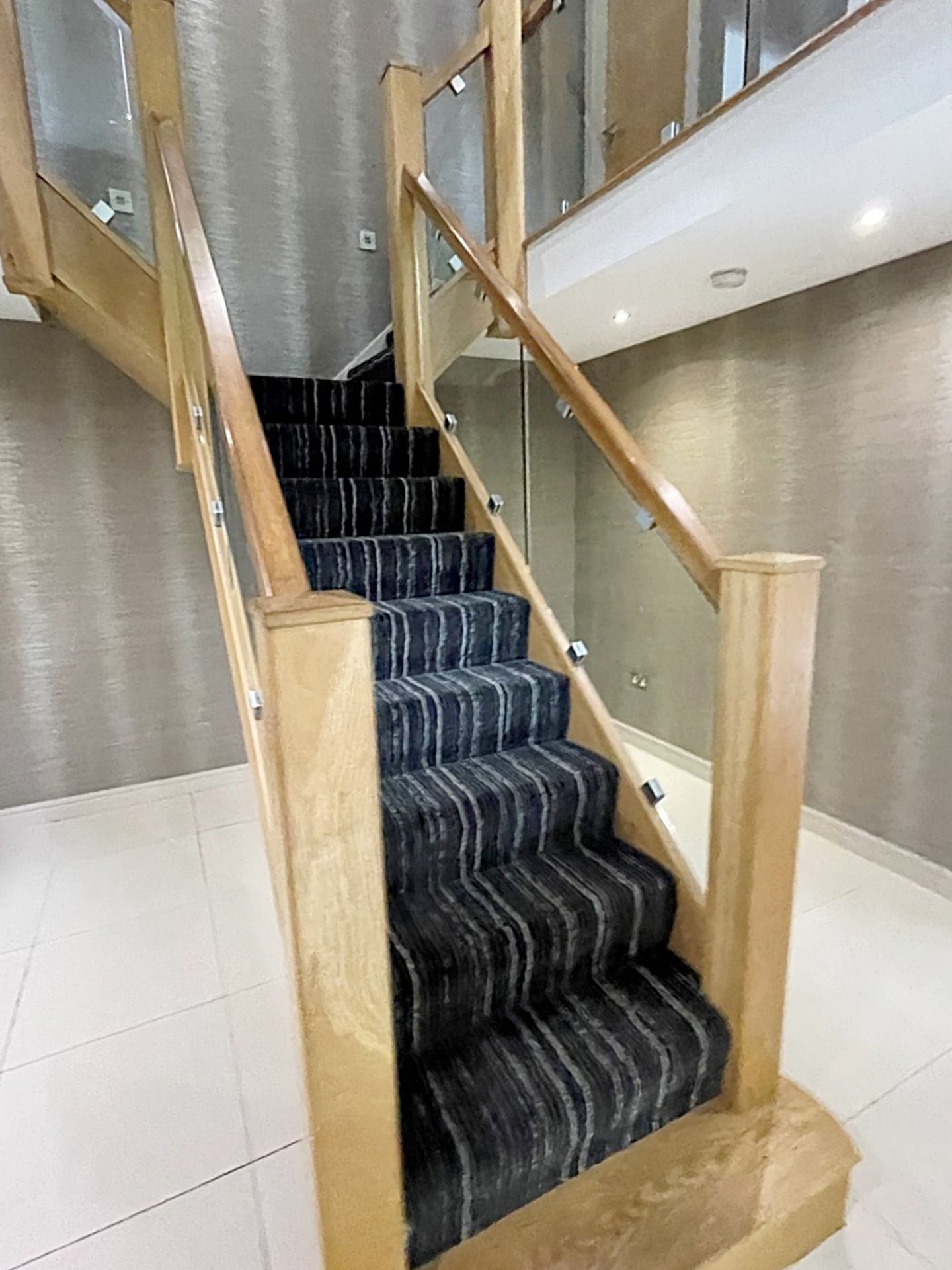 Large Quantity Of Premium Stair And Gallery Carpet From Over 3 Floors - CL742 - NO VAT ON THE HAMMER - Image 9 of 21