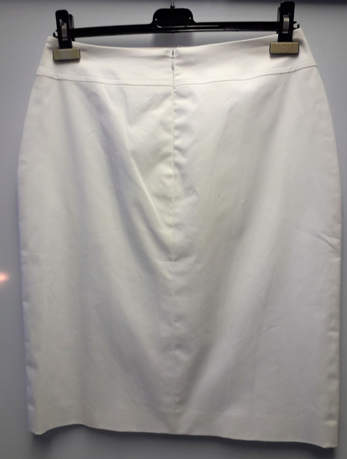1 x Anne Belin White Skirt - Size: 14 - Material: 100% Cotton - From a High End Clothing Boutique In - Image 5 of 6
