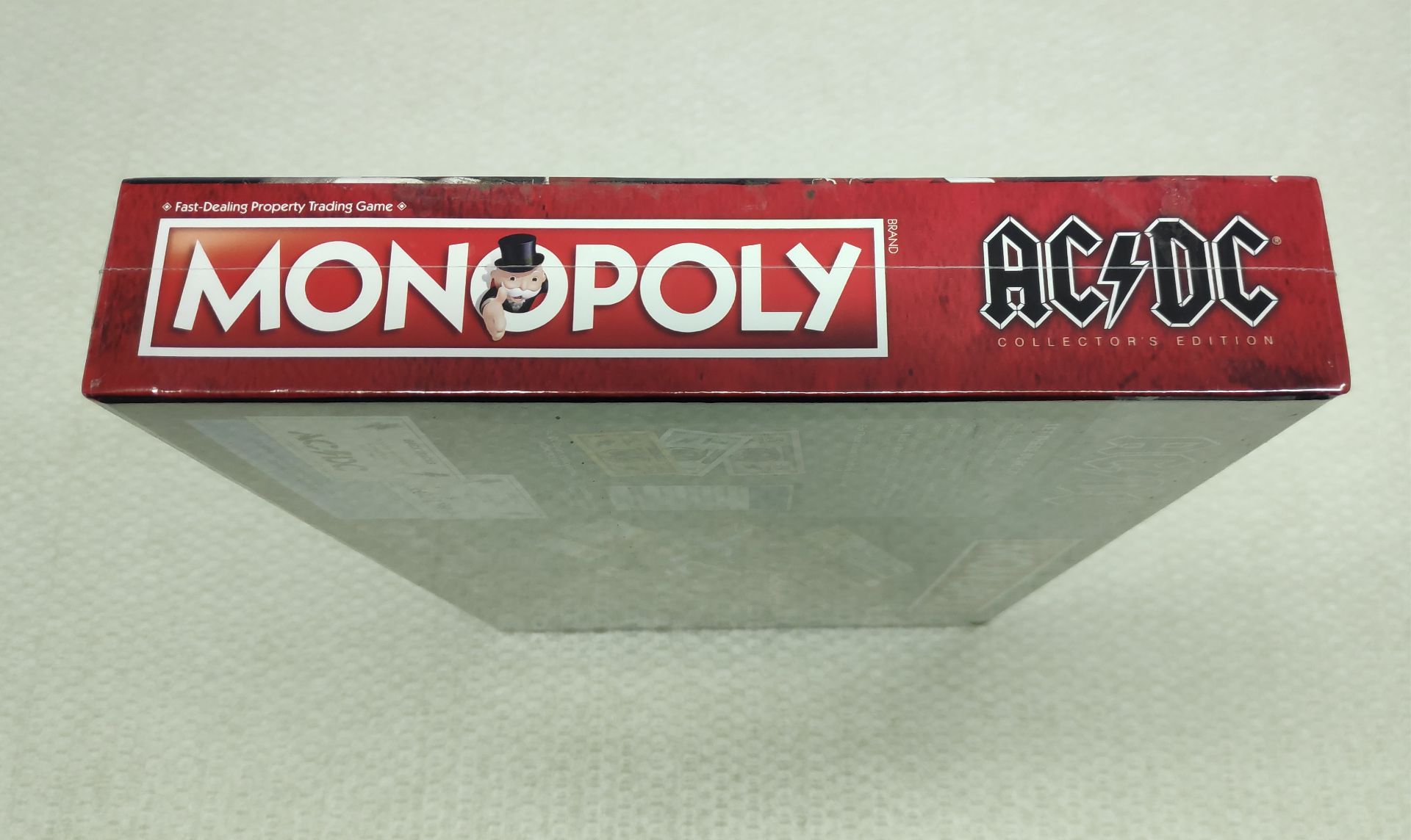 1 x AC/DC Collector's Edition Monopoly - New/Sealed - HTYS169 - CL720 - Location: Altrincham WA14<BR - Image 8 of 8