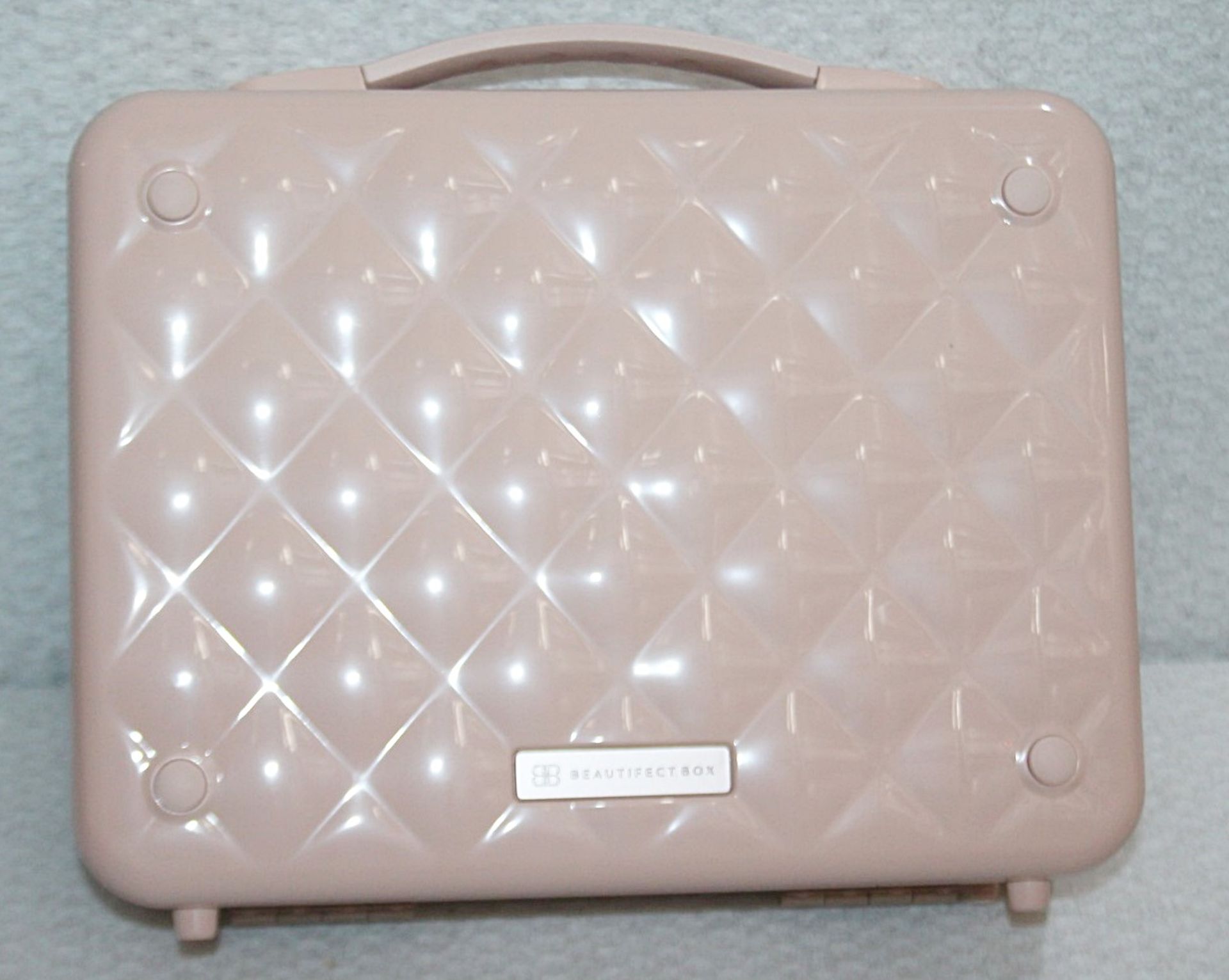 1 x BEAUTIFECT 'Beautifect Box' Make-Up Carry Case With Built-in Illuminated Mirror - RRP £279.00 - Image 10 of 13