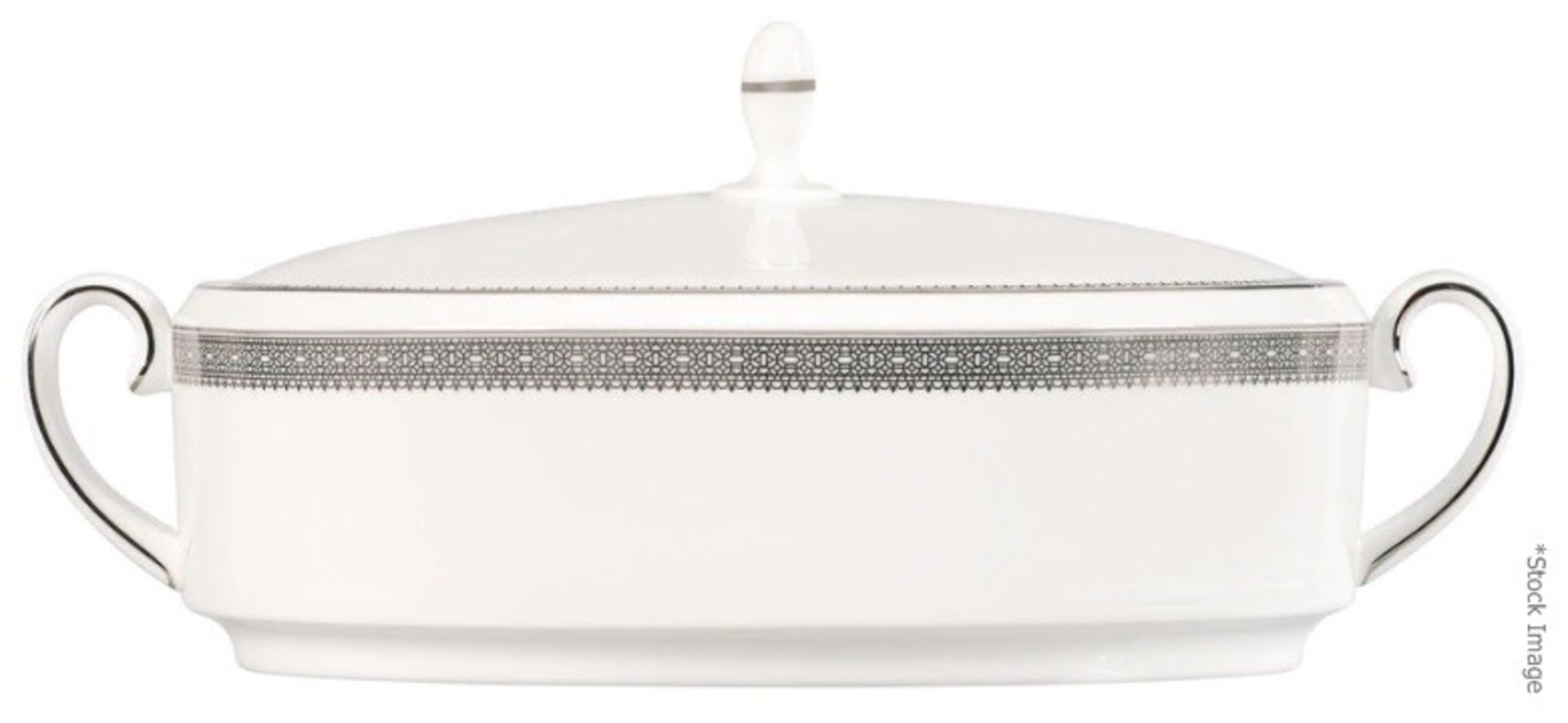 1 x WEDGWOOD VERA WANG LACE Platinum Covered Fine Bone China Vegetable Dish - Original Price £207.00 - Image 3 of 6