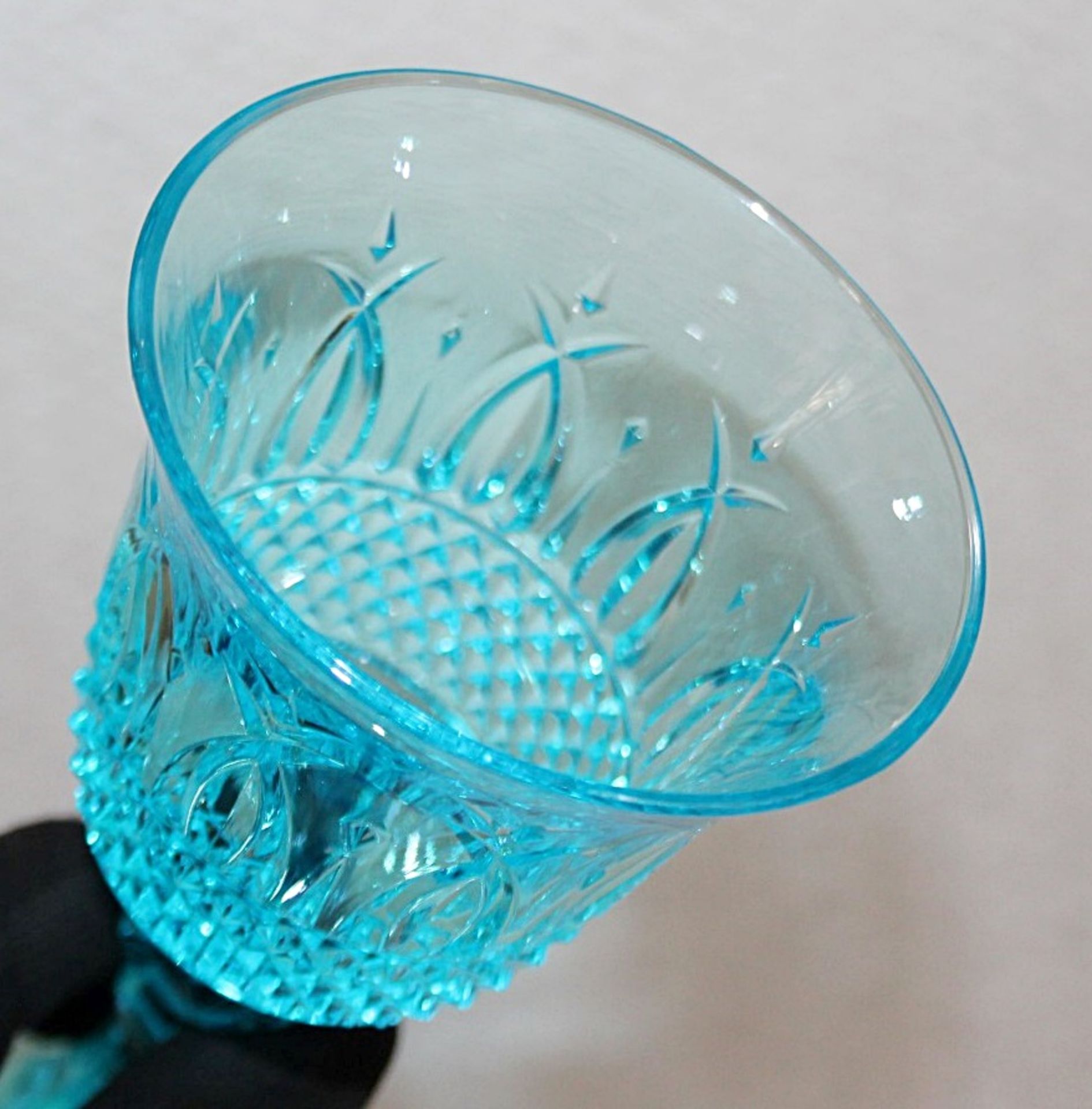 1 x Set of 6 x MARIO LUCA GIUSTI 'Italia' Synthetic Crystal Wine Goblets In Turquoise (180ml) - Image 7 of 9