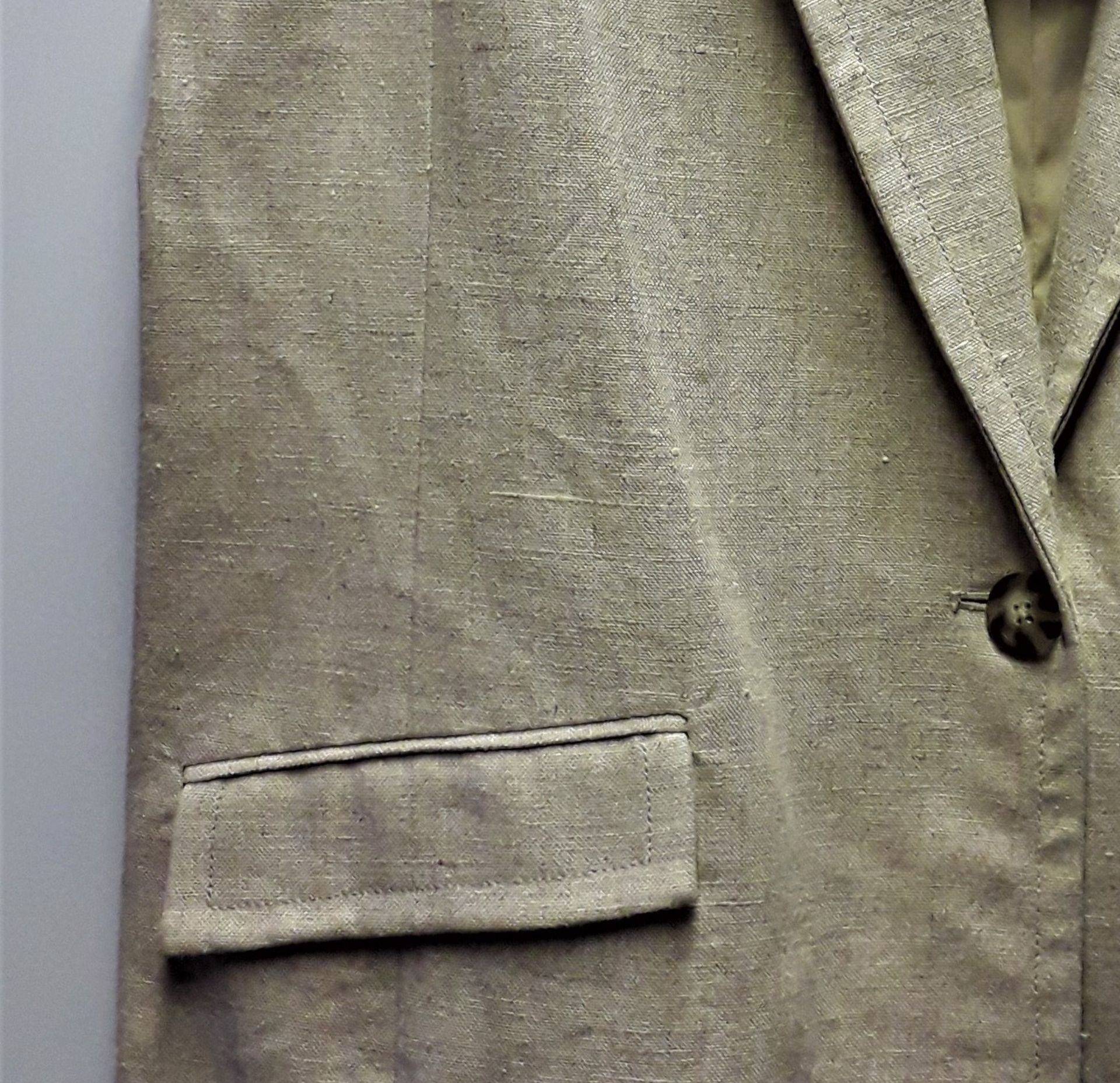 1 x Michael Kors Hemp Sleeveless Blazer - Size: L - Material: Lining 97% Polyester. Shell 100% Linen - Image 2 of 5