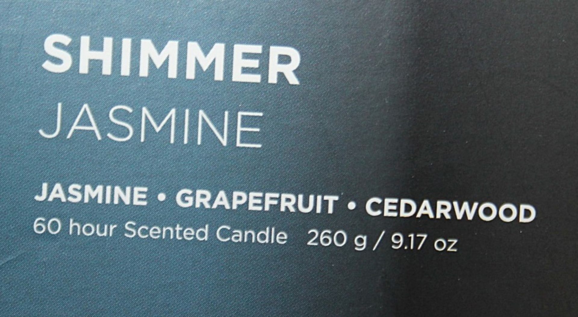 1 x ZAHA HADID DESIGN Shimmer Jasmine Scented Candle (260g) - Original Price £155.00 - Image 2 of 8