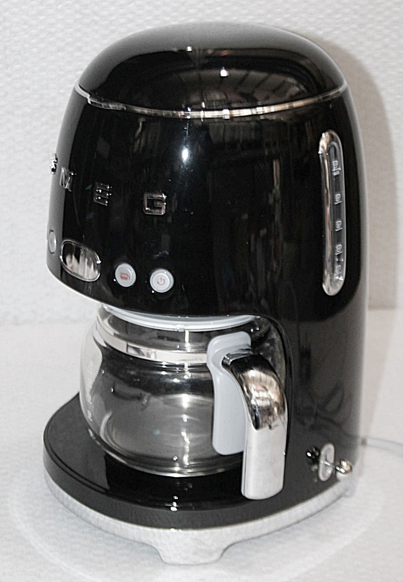 1 x SMEG Drip Filter Coffee Machine - Original Price £199.00 - Boxed Ex-display Item - Ref: HAS701/ - Image 3 of 14