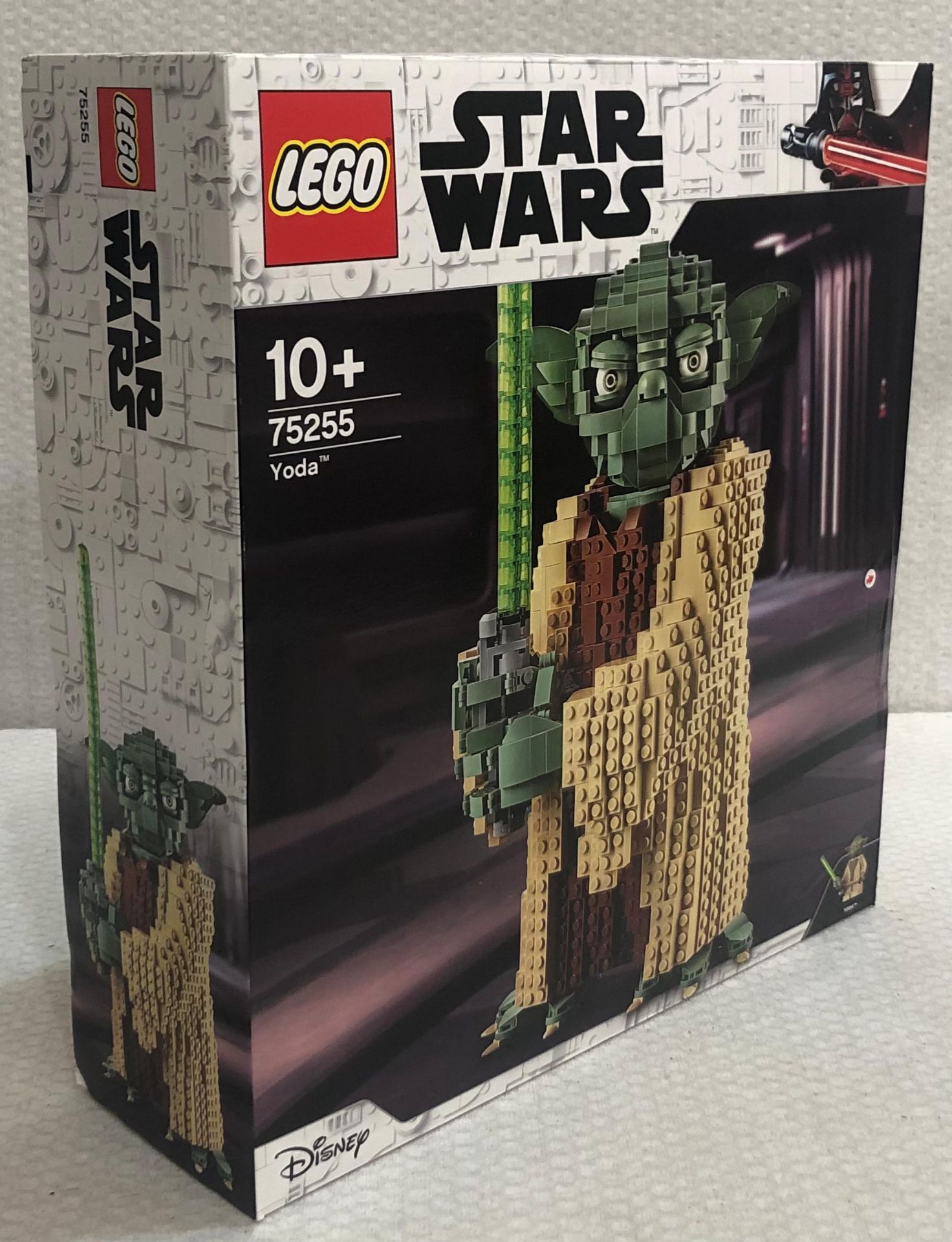 1 x Lego Star Wars Yoda - Model 75255 - New/Boxed - Image 3 of 6