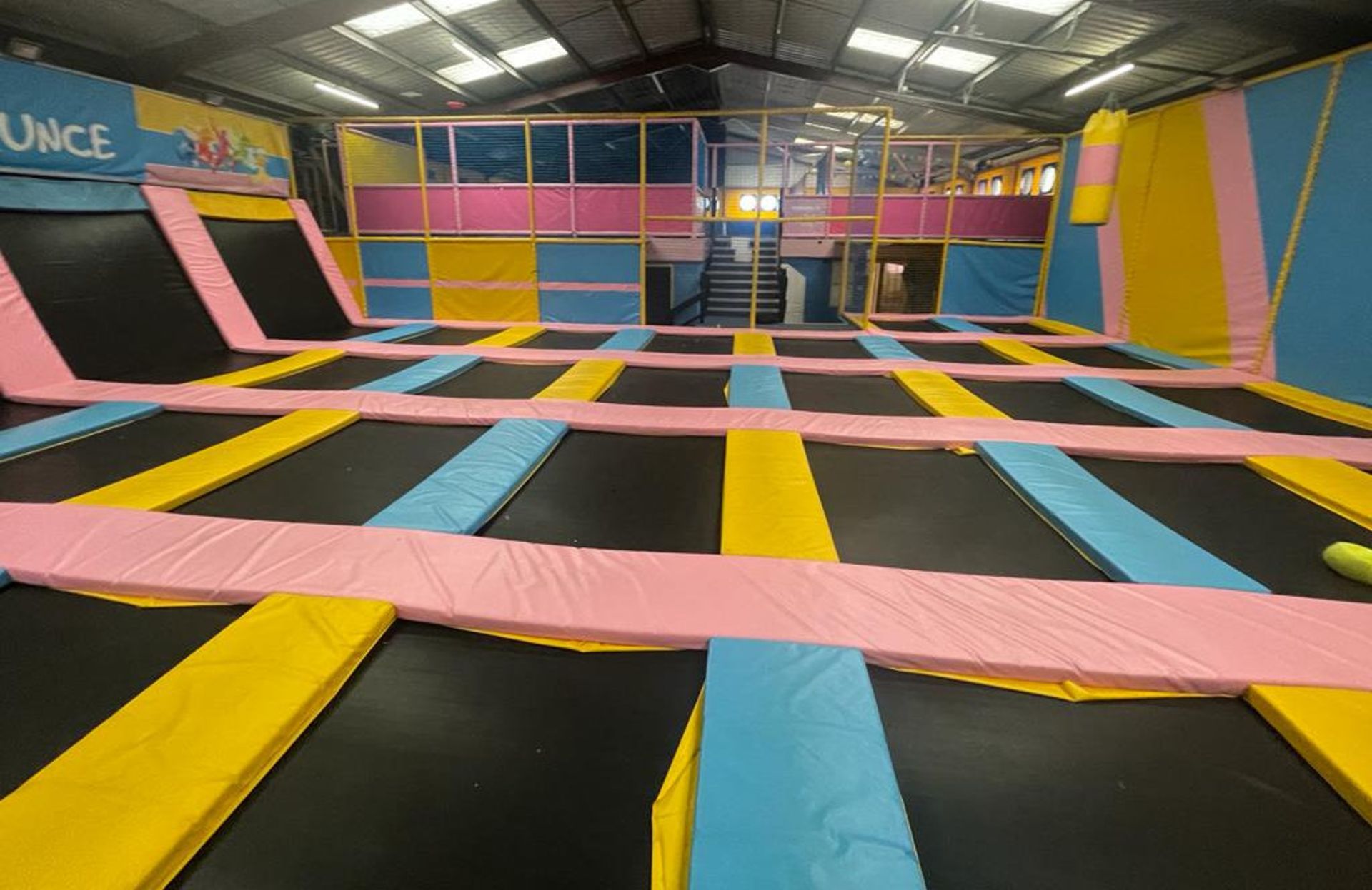 1 x Trampoline Park With Over 40 Interconnected Trampolines, Inflatable Activity Area, Waiting - Image 89 of 99
