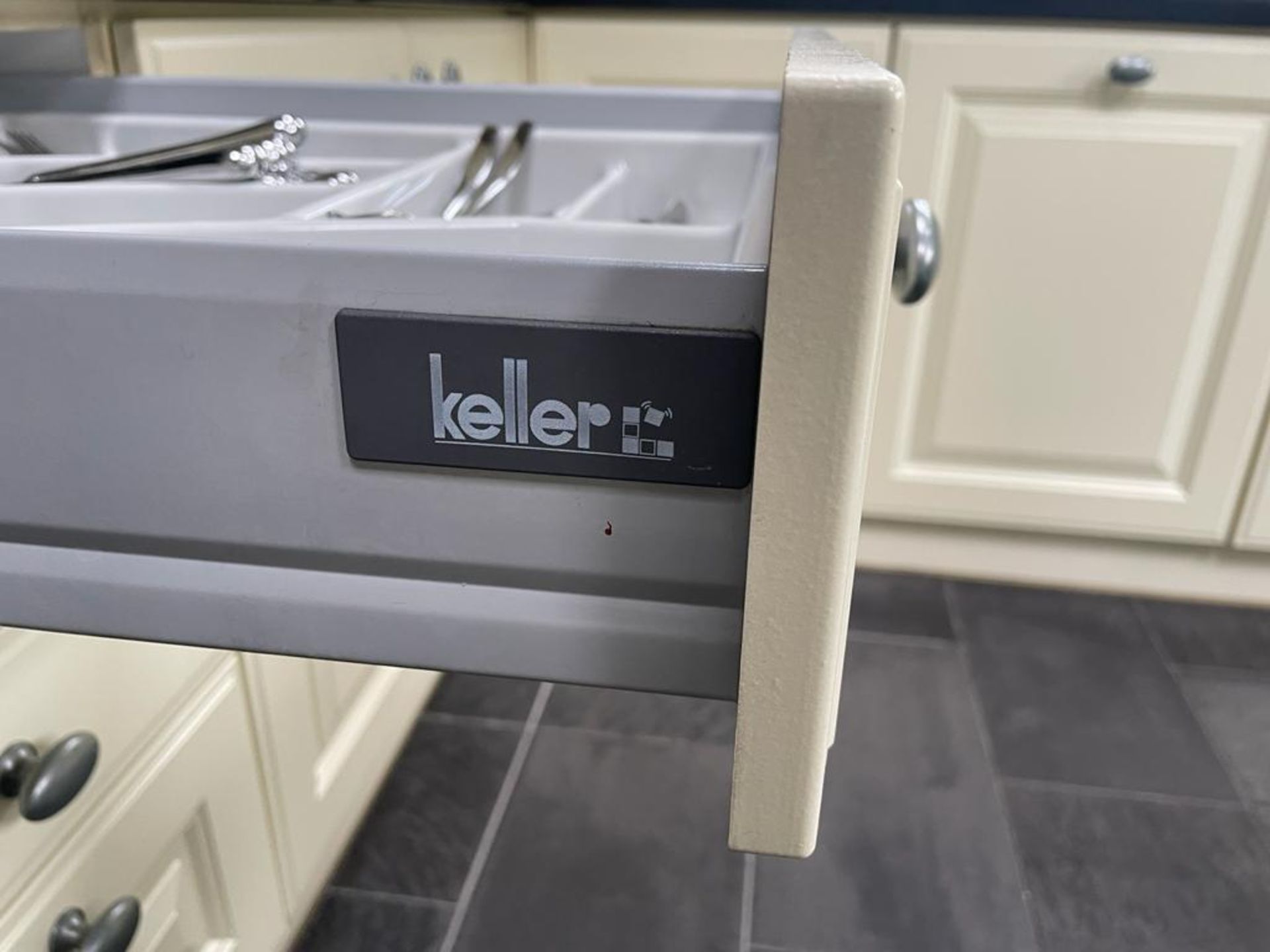 1 x Bespoke Keller Kitchen With Branded Appliances - From An Exclusive Property - No VAT On The - Image 75 of 127
