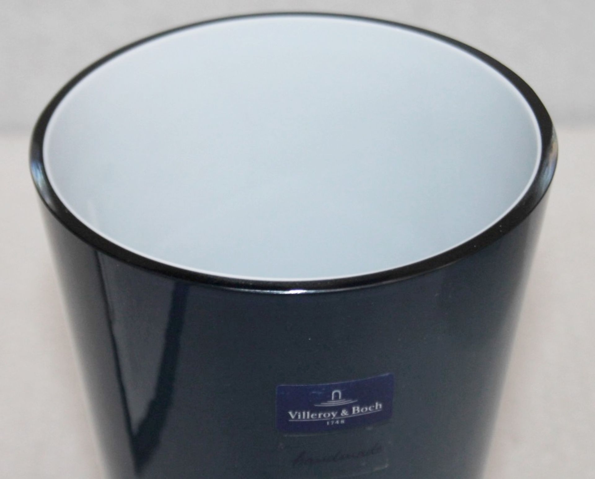 1 x VILLEROY & BOCH 'Verso' Glass Vase Midnight Sky (25cm) - Original Price £72.90 - Boxed Stock - Image 4 of 8