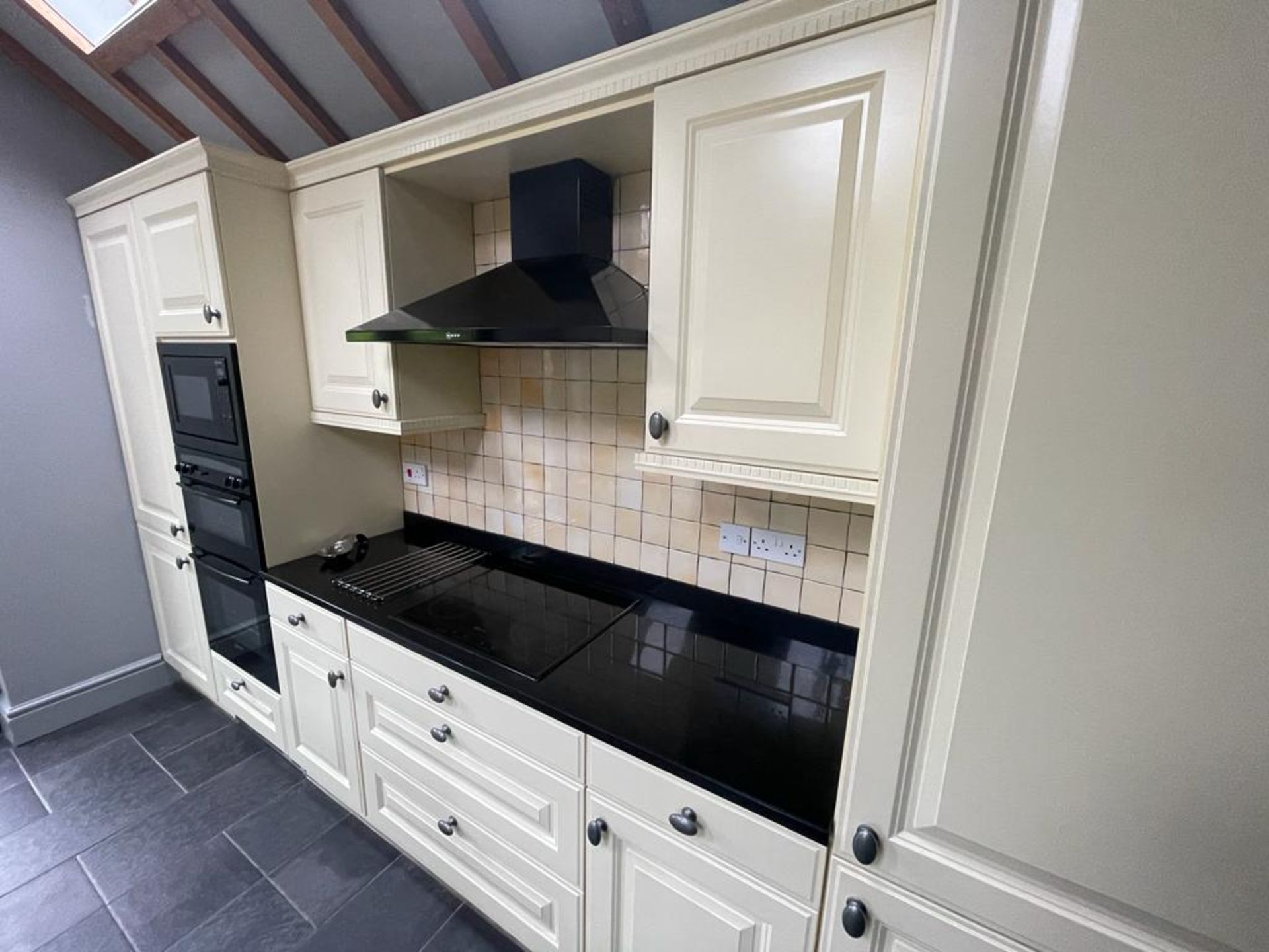 1 x Bespoke Keller Kitchen With Branded Appliances - From An Exclusive Property - No VAT On The - Image 88 of 127