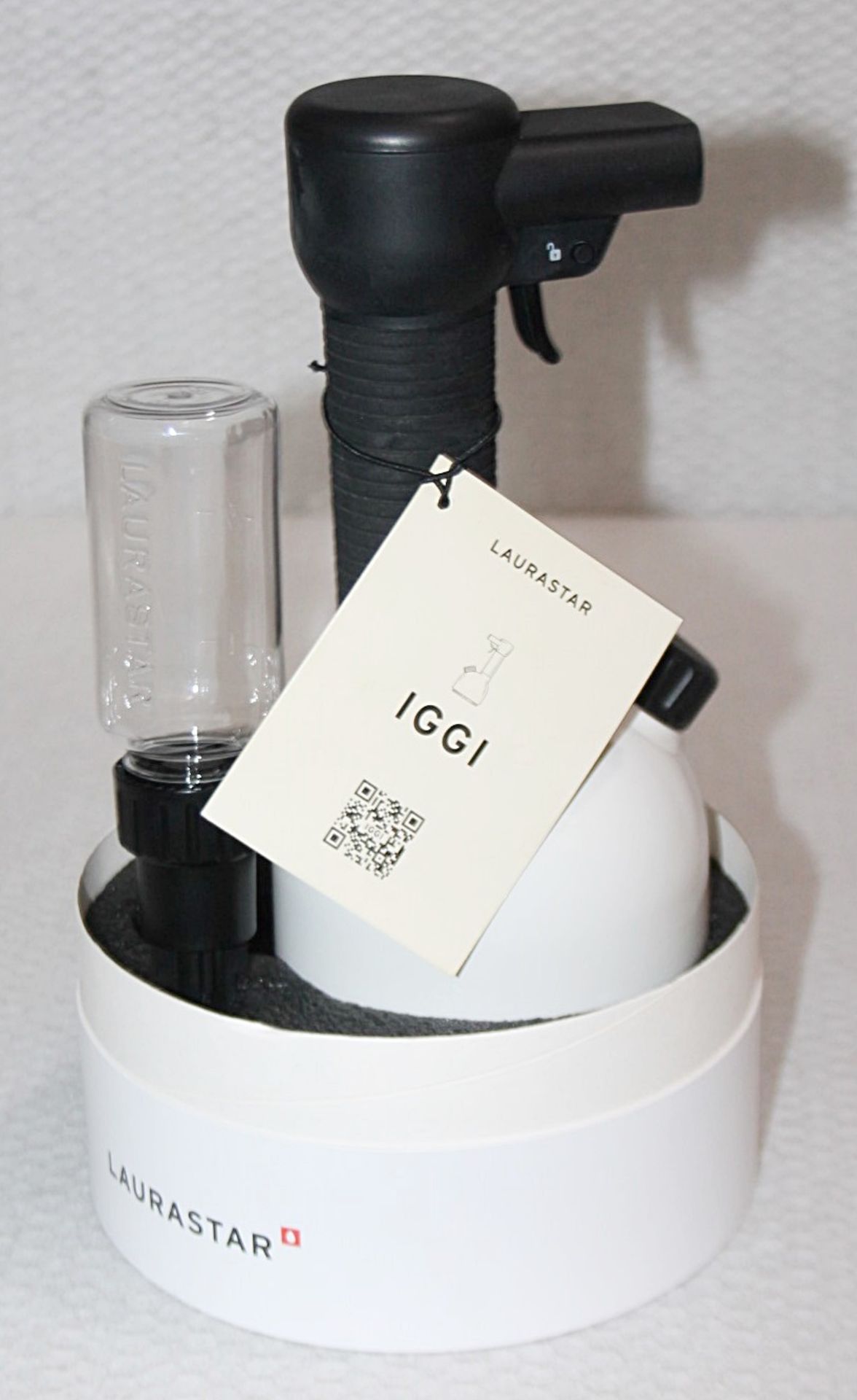 1 x LAURASTAR Iggi Steamer In White - Original Price £179.00 - Image 3 of 6