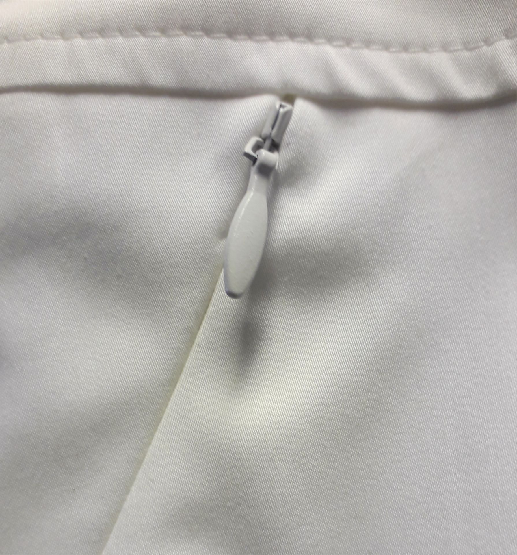 1 x Anne Belin White Skirt - Size: 14 - Material: 100% Cotton - From a High End Clothing Boutique In - Image 6 of 6