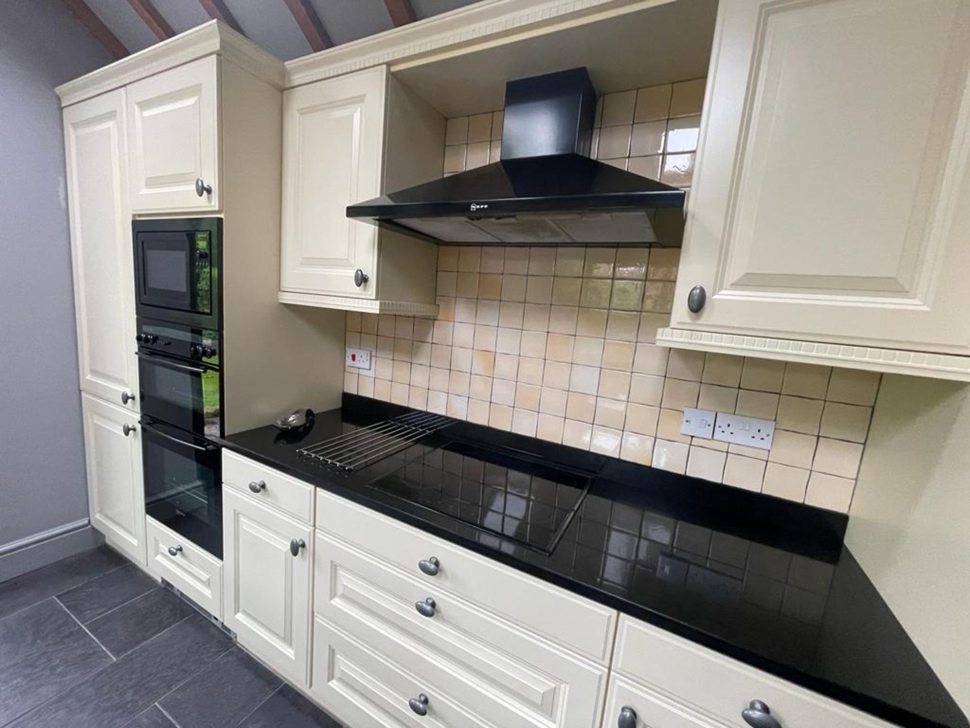 1 x Bespoke Keller Kitchen With Branded Appliances - From An Exclusive Property - No VAT On The - Image 92 of 127
