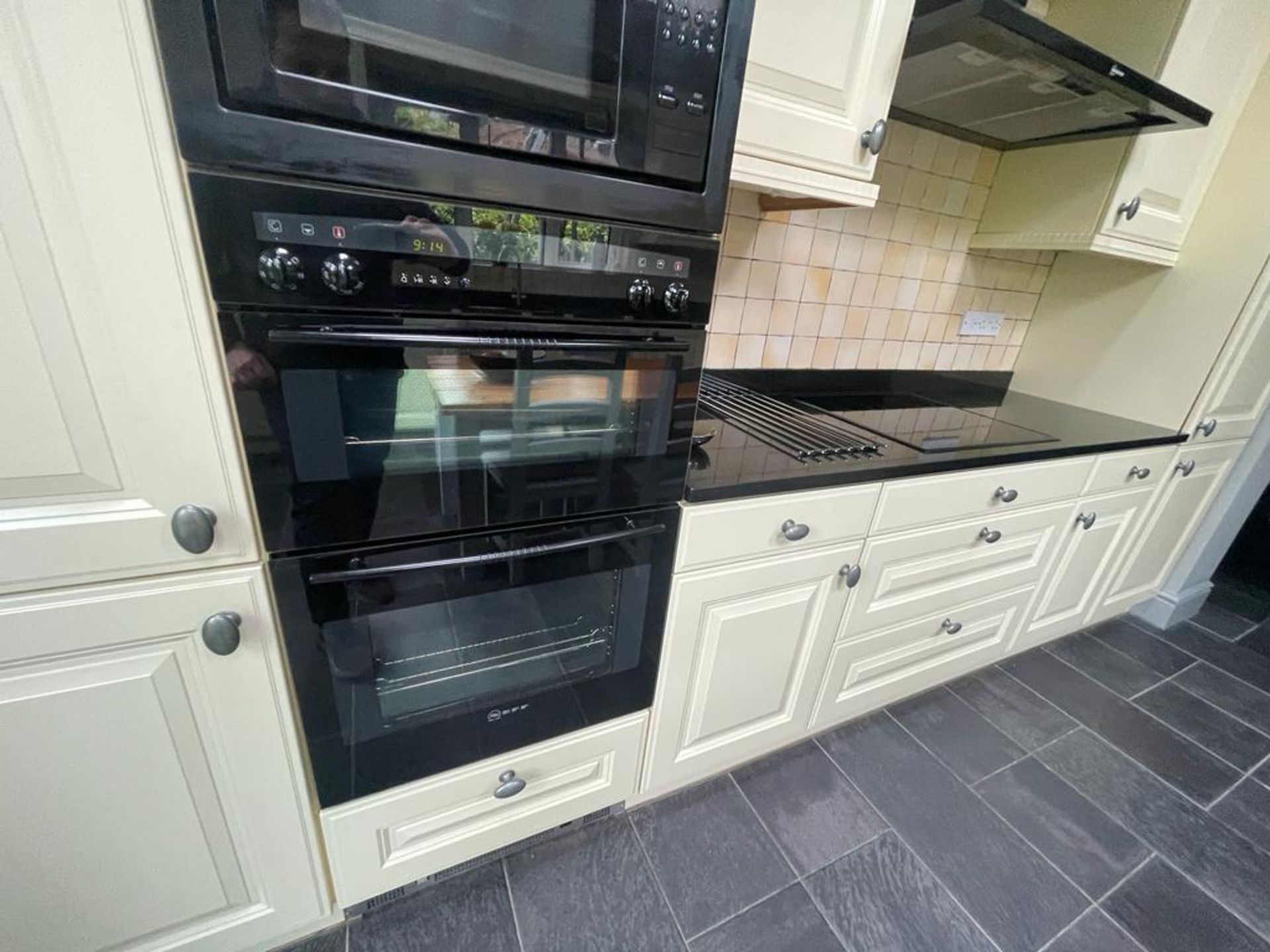 1 x Bespoke Keller Kitchen With Branded Appliances - From An Exclusive Property - No VAT On The - Image 47 of 127