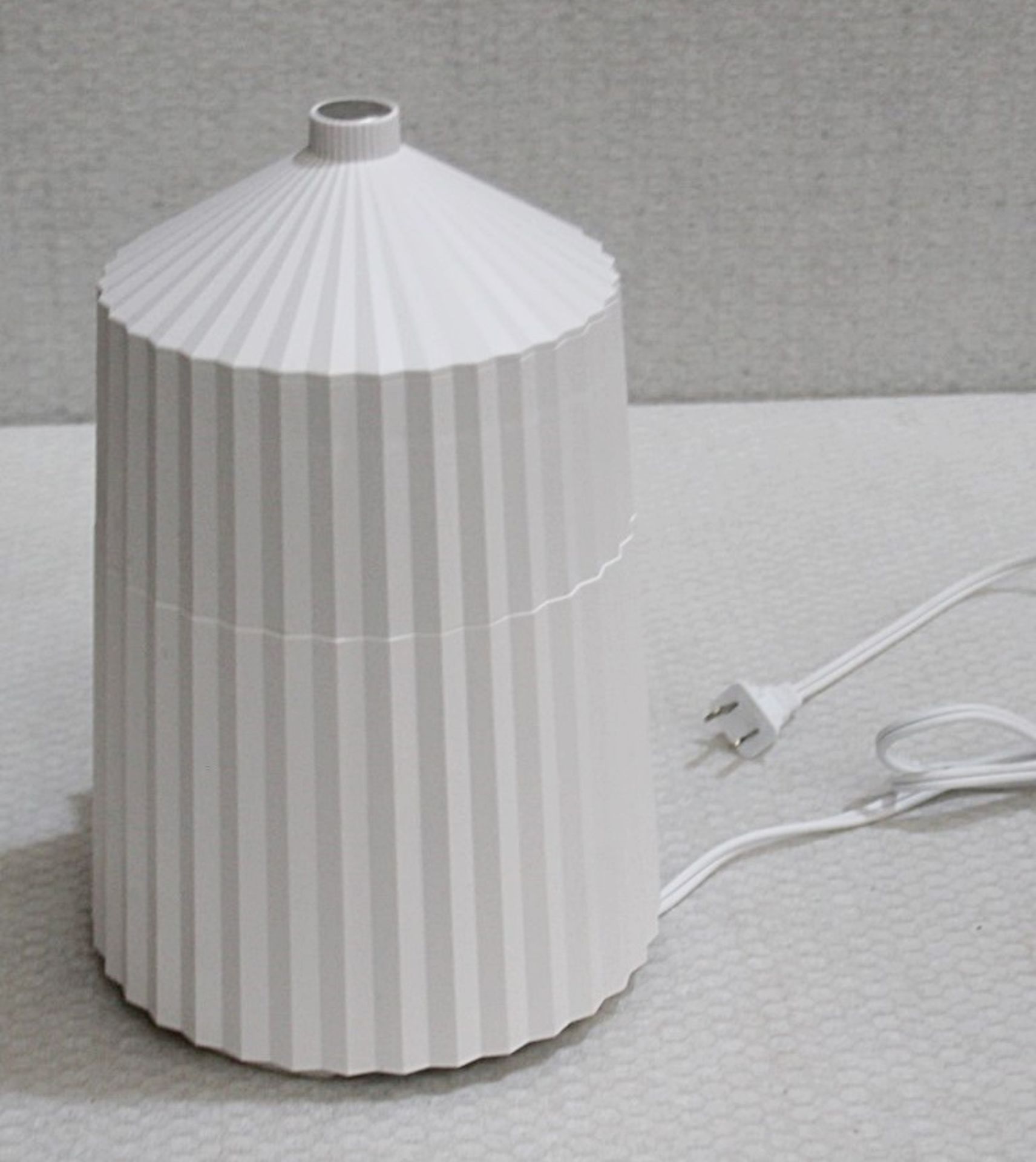 1 x ALESSI Plissé Designer Electric Citrus Squeezer In White - Original Price £100.00 - Image 9 of 14