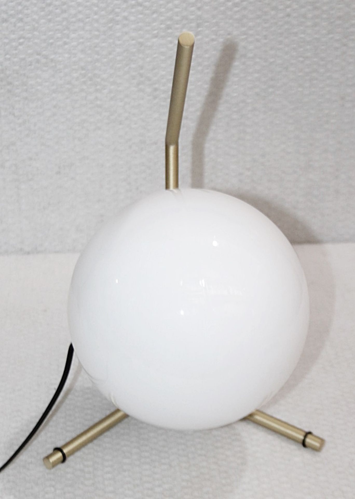 1 x FLOS 'IC T1' Luxury Designer Low Table Lamp With Opal Shade - Original Price £340.00 - Image 4 of 12