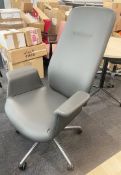 1 x Leather Upholstered Executive Office Chair With Arms And High Back