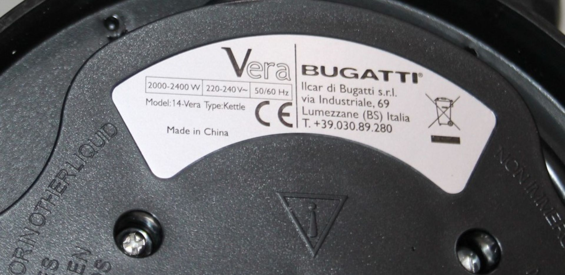 1 x BUGATTI Easy Vera Designer Kettle In White - Original Price £199.00 - Image 8 of 15