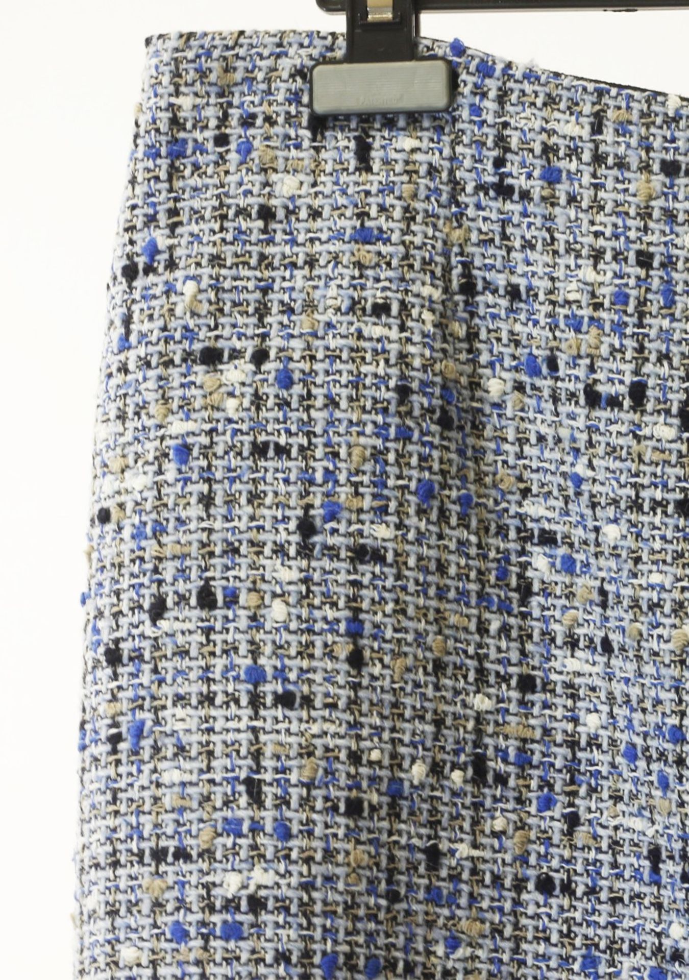 1 x Anne Belin Blue Tweed Skirt - Size: 20 - From A High End Clothing Boutique - Image 7 of 7