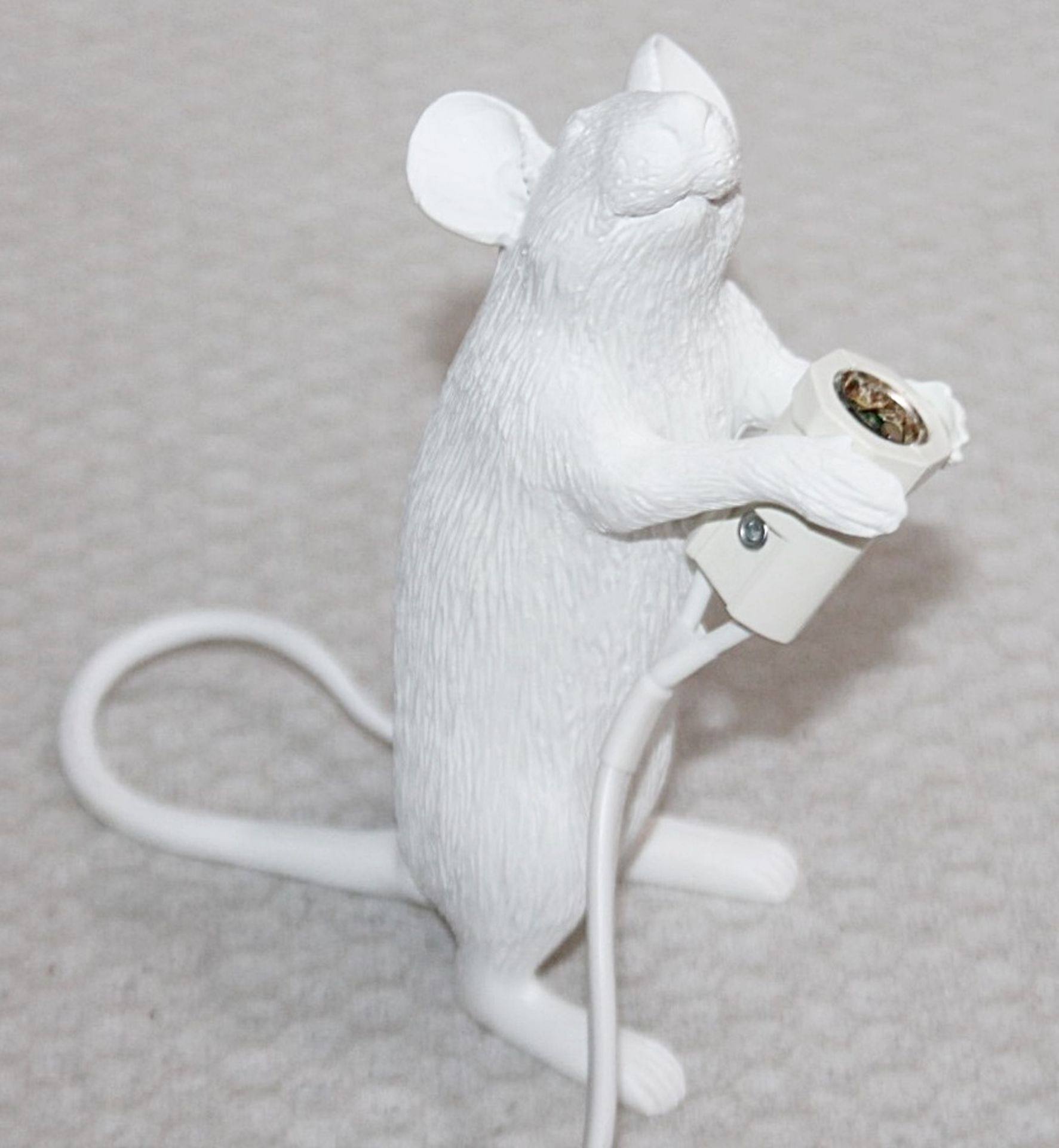 1 x SELETTI Standing Mouse Table Lamp In White - Original Price £63.00 - Unused Boxed Stock - Ref: - Image 2 of 11