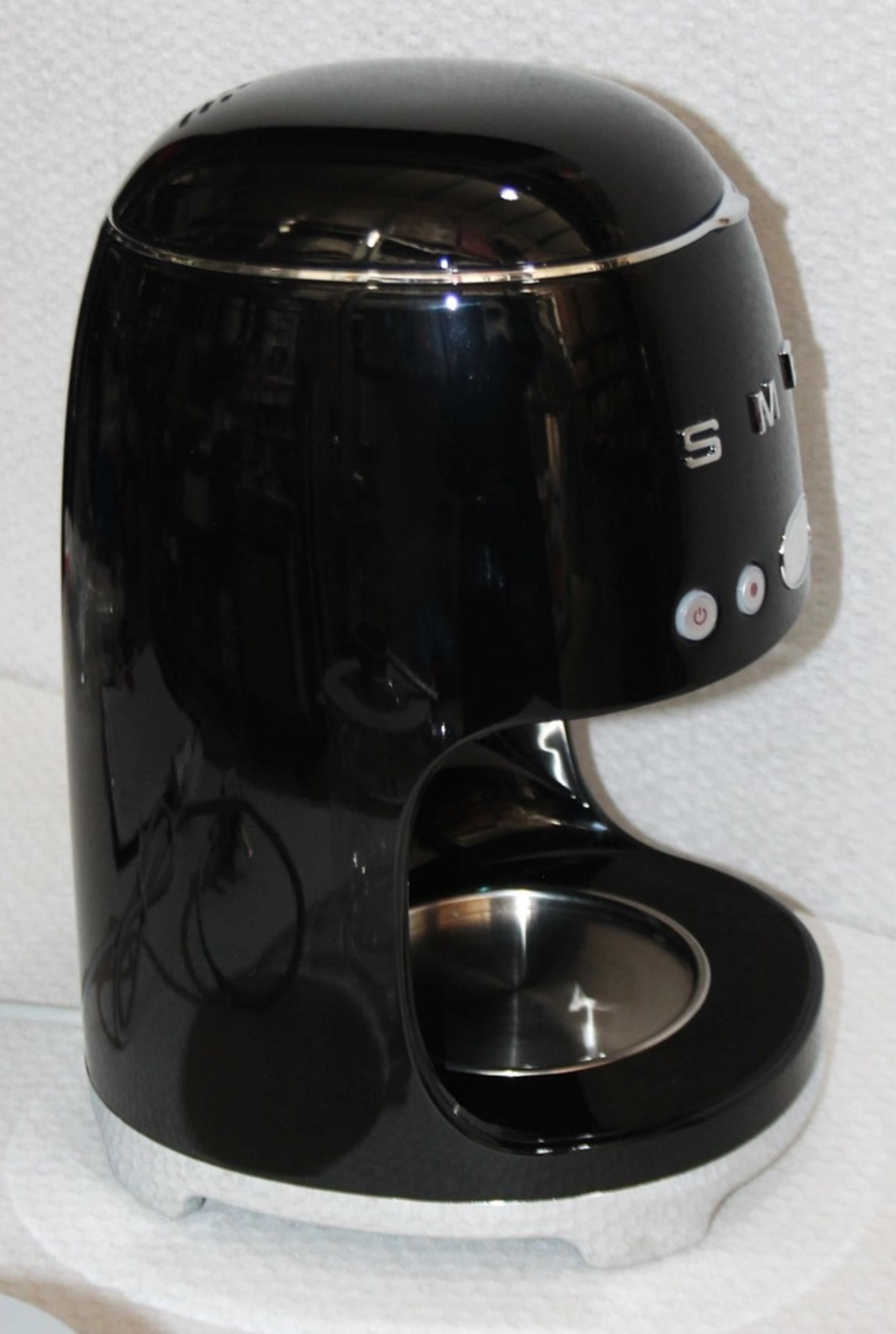 1 x SMEG Drip Filter Coffee Machine - Original Price £199.00 - Boxed Ex-display Item - Ref: HAS701/ - Image 4 of 14