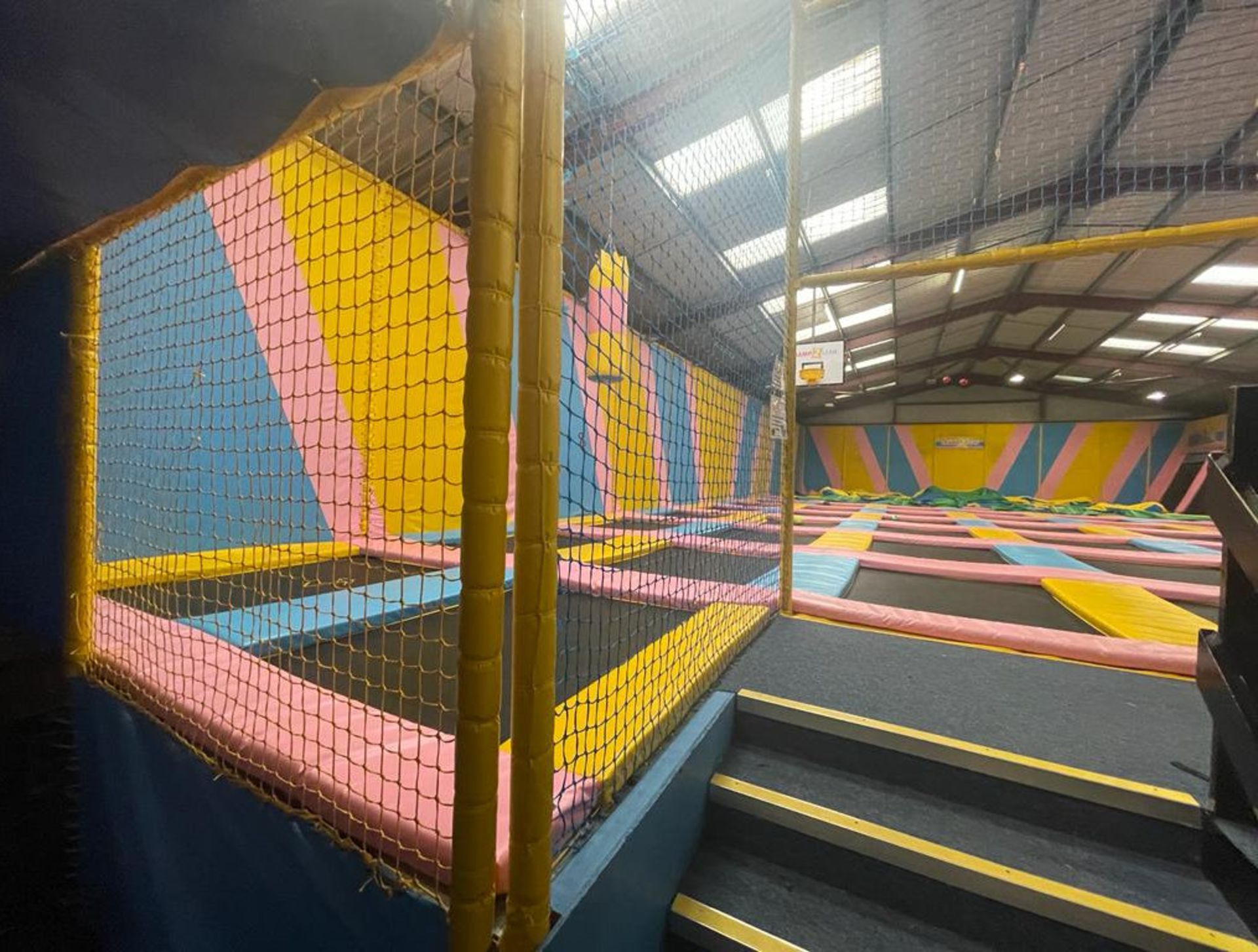 1 x Trampoline Park With Over 40 Interconnected Trampolines, Inflatable Activity Area, Waiting - Image 28 of 99
