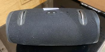 1 x JBL Extreme 2 Portable Bluetooth Speaker