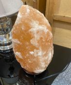 1 x Himalayan Salt Lamp - CL731 - NO VAT ON THE HAMMER - Ref: PSHW339/747 - Location: Haverhill