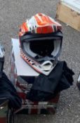 1 x Wolf Sport Bike Racing Helmet - Size: Extra Large - Colour: Orange - New and Unused