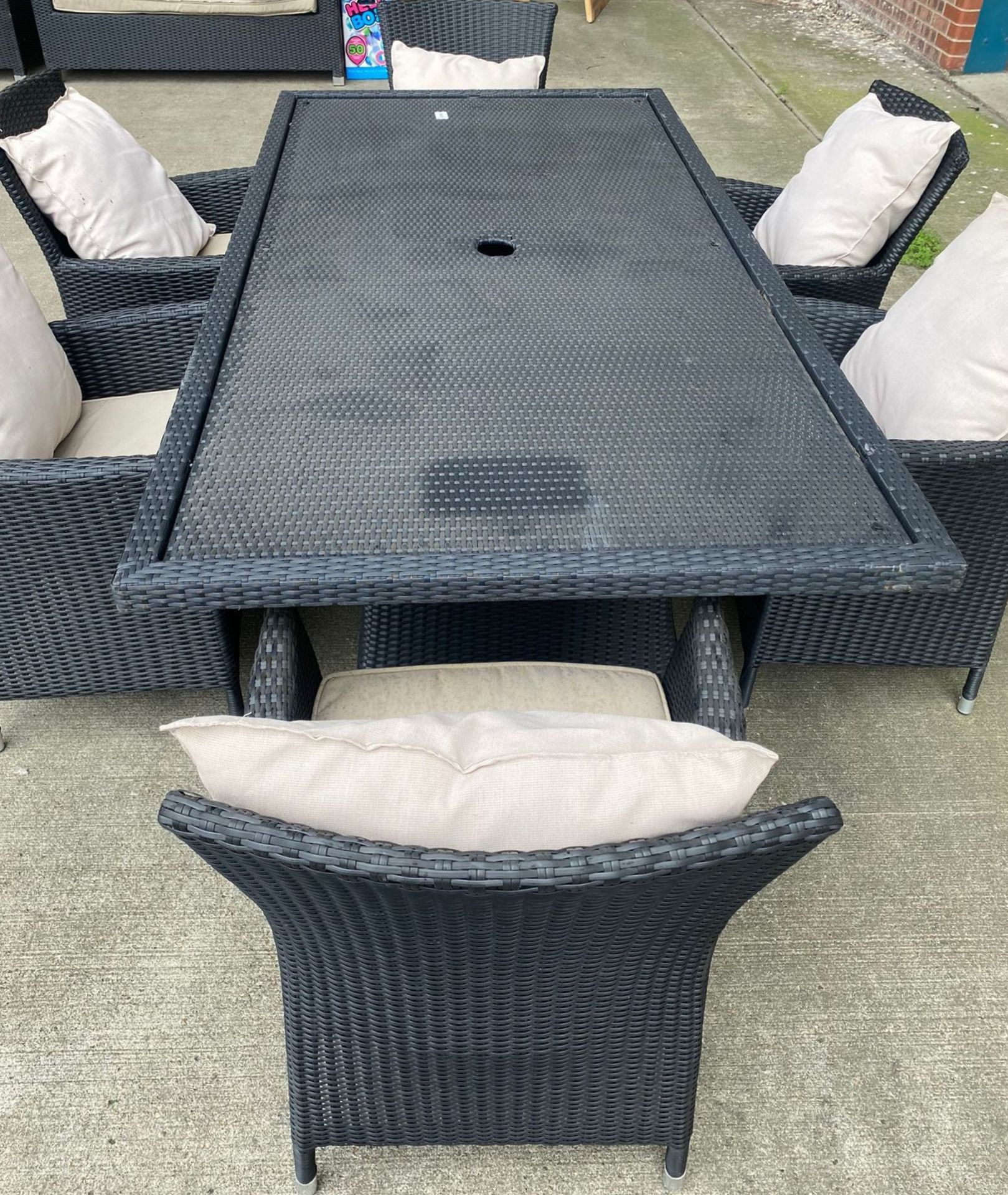 1 x Dark Rattan Outdoor Table With Six Chairs and Cushions - Image 2 of 7