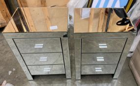 2 x Bedside Tables With Mirrored Finish - Size: 450 x 680 x 360mm