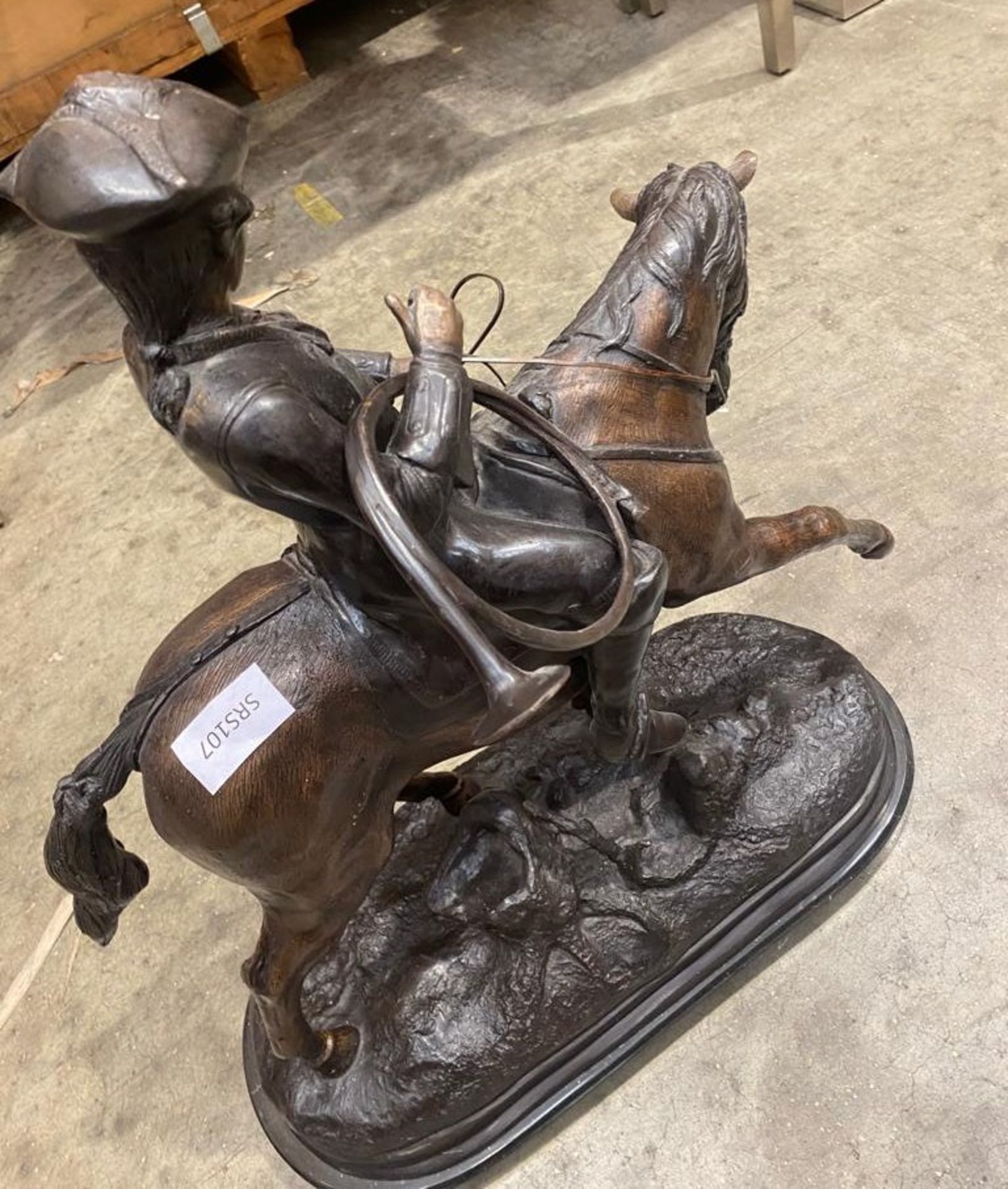 1 x Bronze Cavalry Trumpeter on Horse - Size: 500 x 650mm - Image 4 of 5