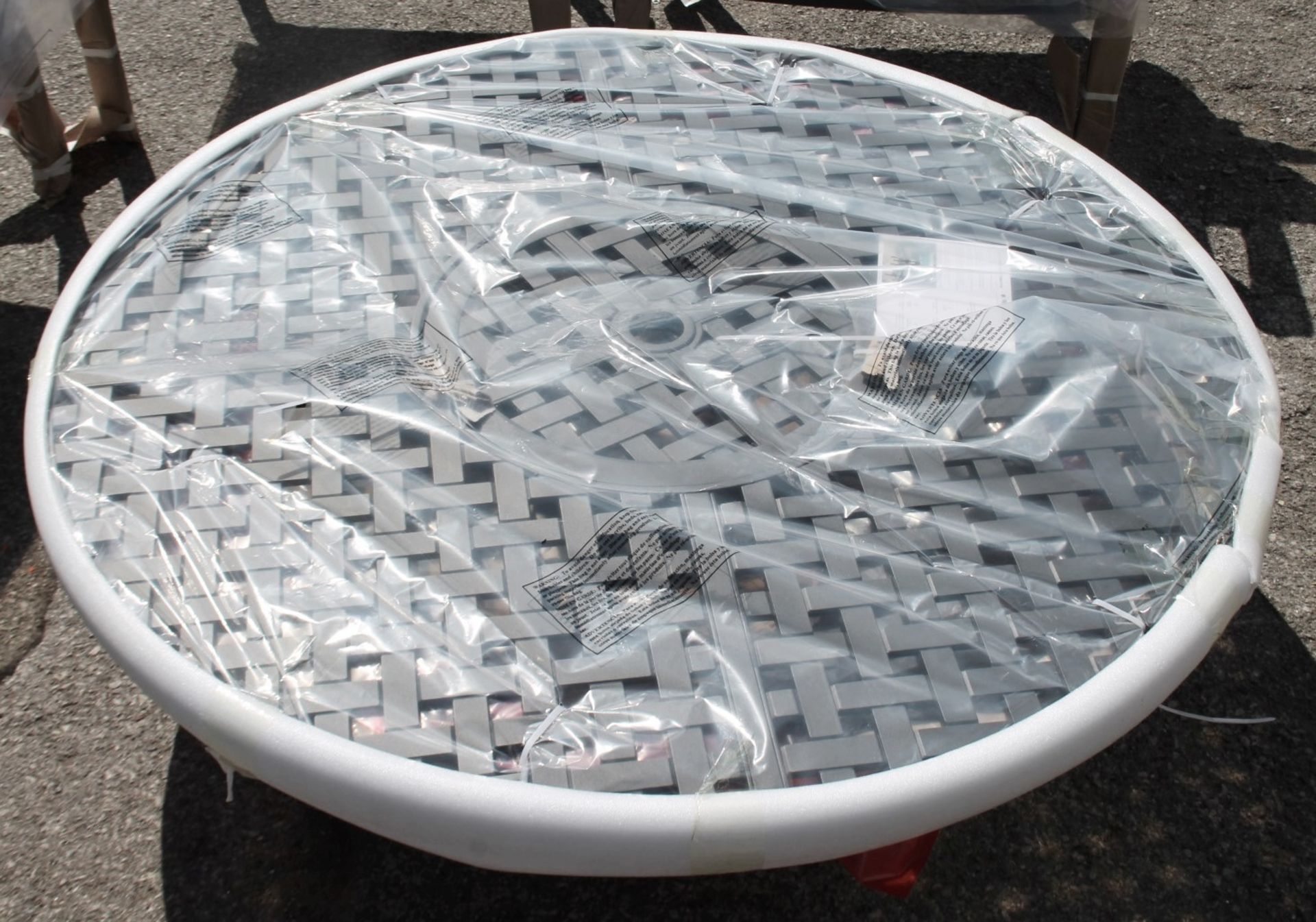 1 x Hartman Rosario Fire Pit Garden Set With 3-in-1 Firepit, Grill & Ice Bucket - RRP £1,799.99 - Image 7 of 12