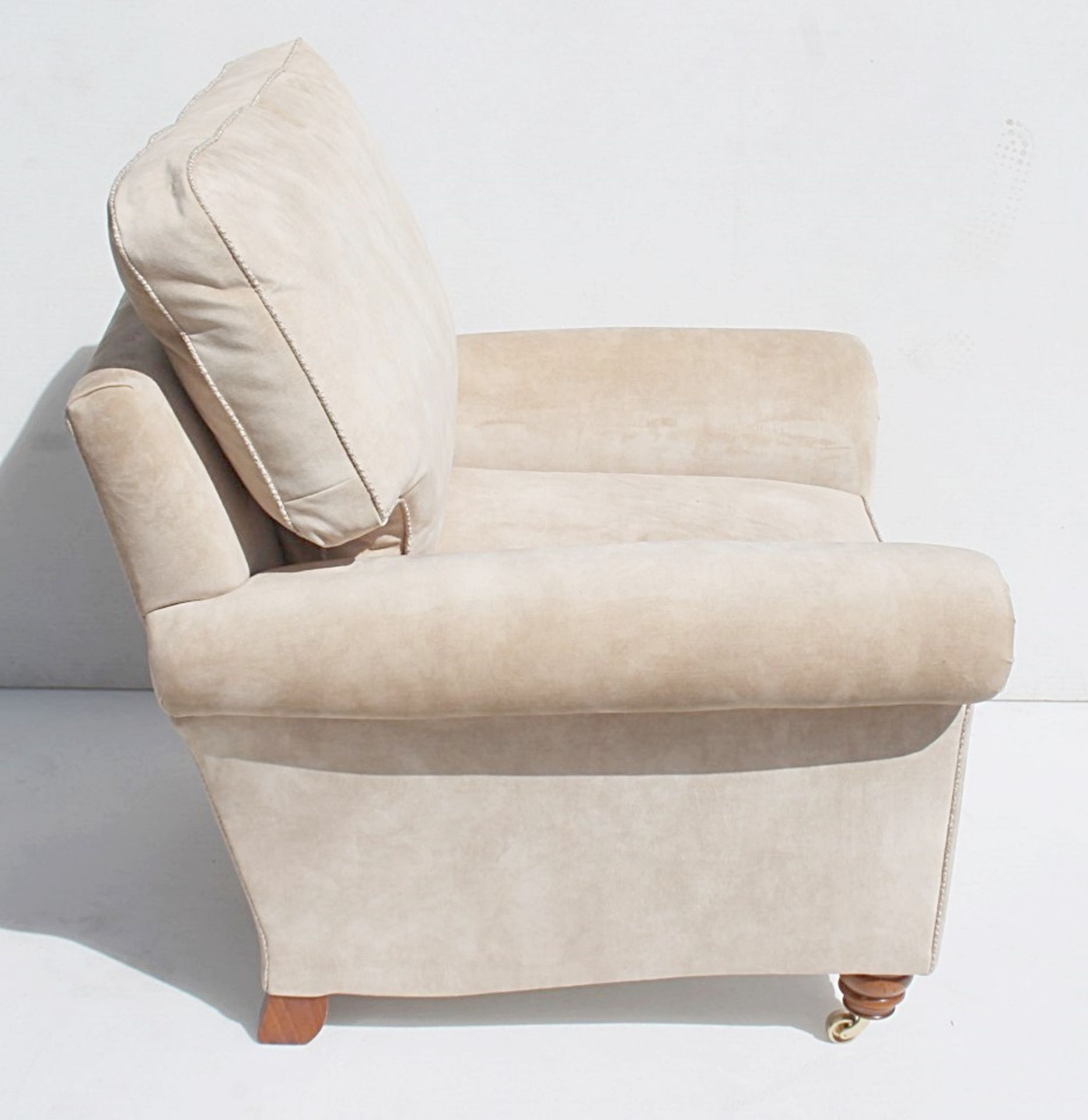 1 x DURESTA 'Belvedere' Luxury Ladies Chair Upholstered In Champagne Velvet - RRP £1,759 - Image 4 of 9