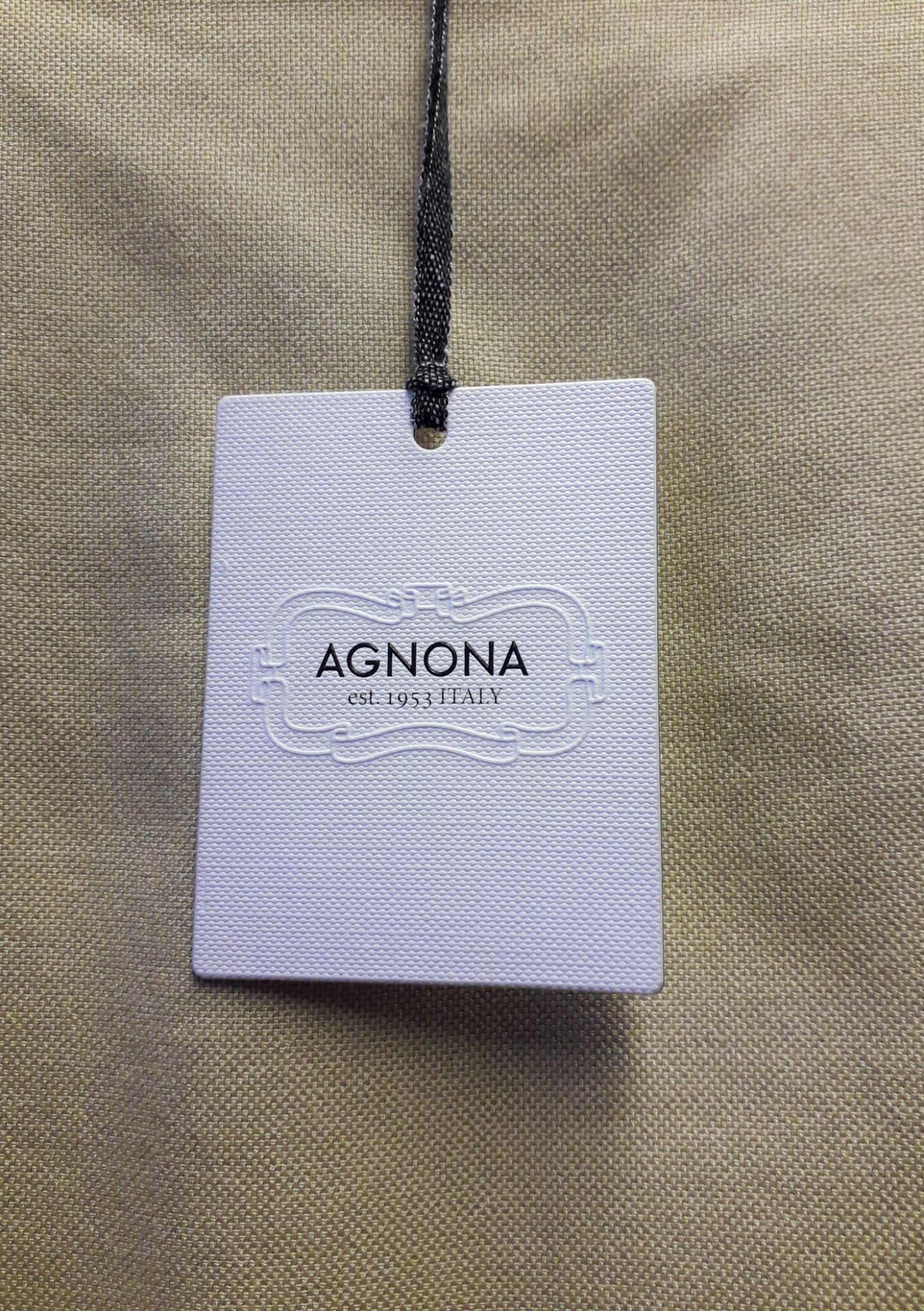 1 x Agnona Sand Curved Hem Skirt - Size: 18 - Material: 97% Cotton, 2% Nylon, 1% Elastane - From a - Image 4 of 5
