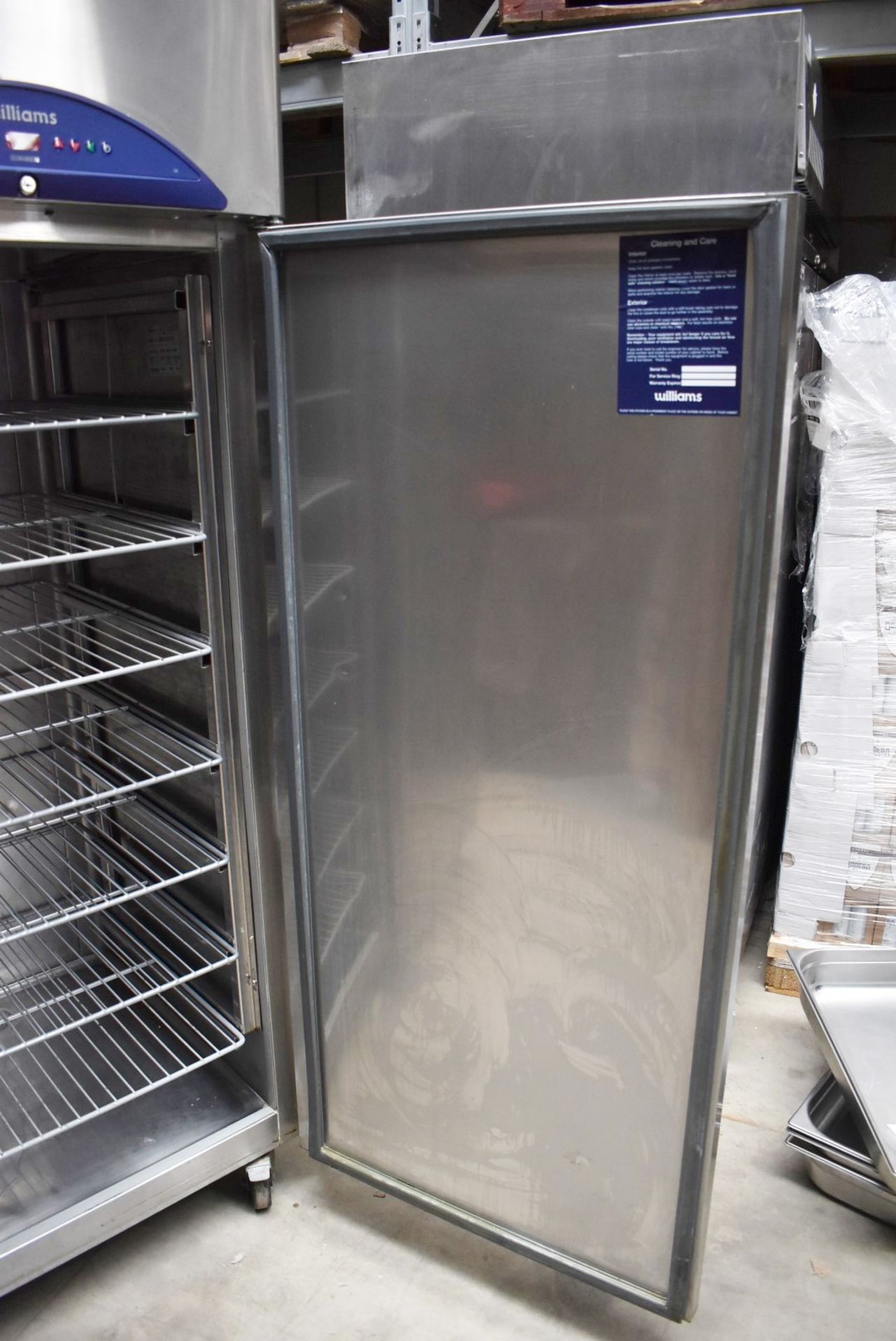 1 x Williams Double Door Upright Side by Side Refrigerator With Gastro Food Trays and Storage - Image 11 of 18