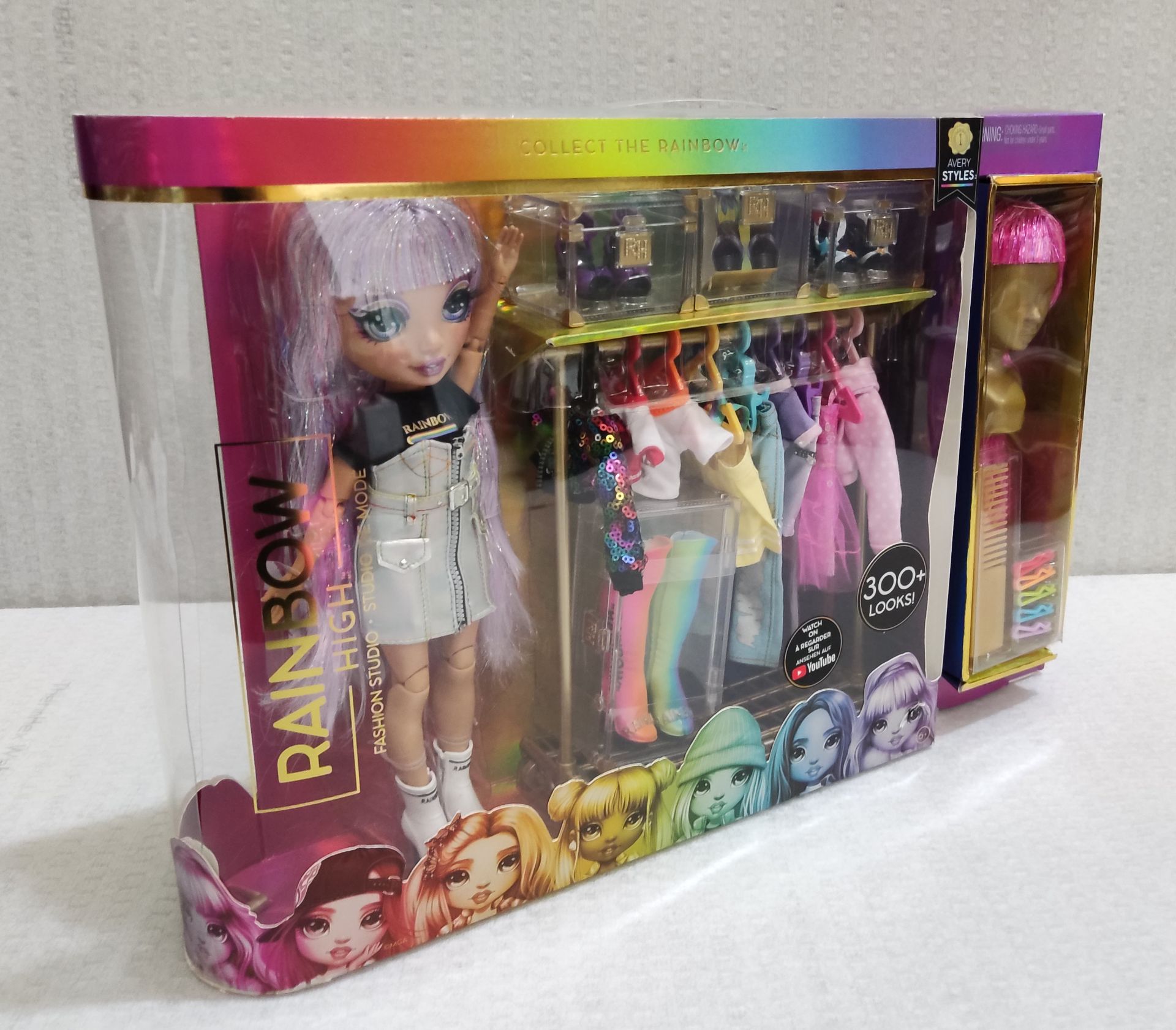 1 x Rainbow High Avery Styles Doll And Fashion Studio - New/Boxed - Image 3 of 4