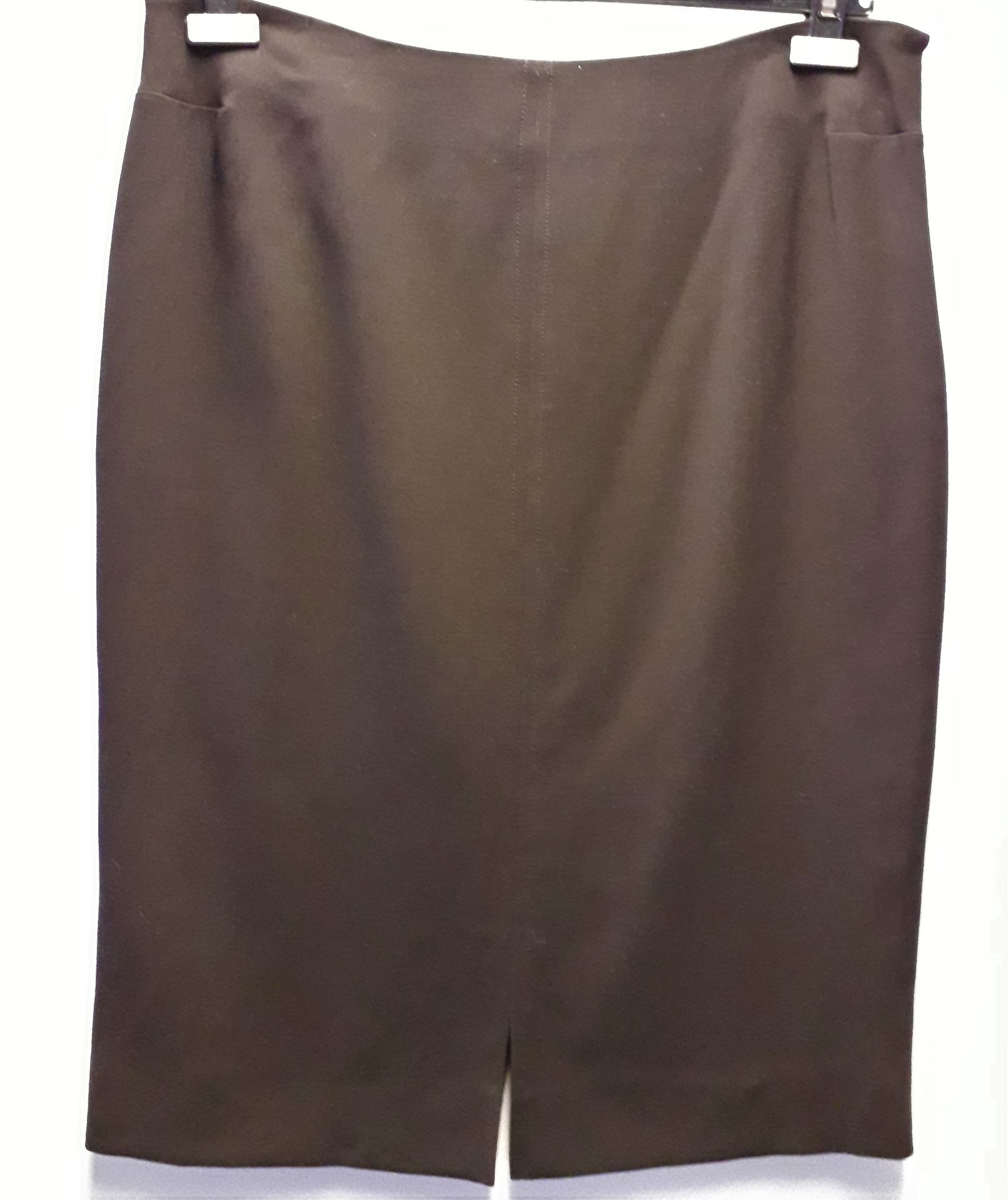 1 x Natan Plus Dark Brown Pencil Skirt - Size: 20 - Material: 99% Virgin Wool, 1% Nylon - From a