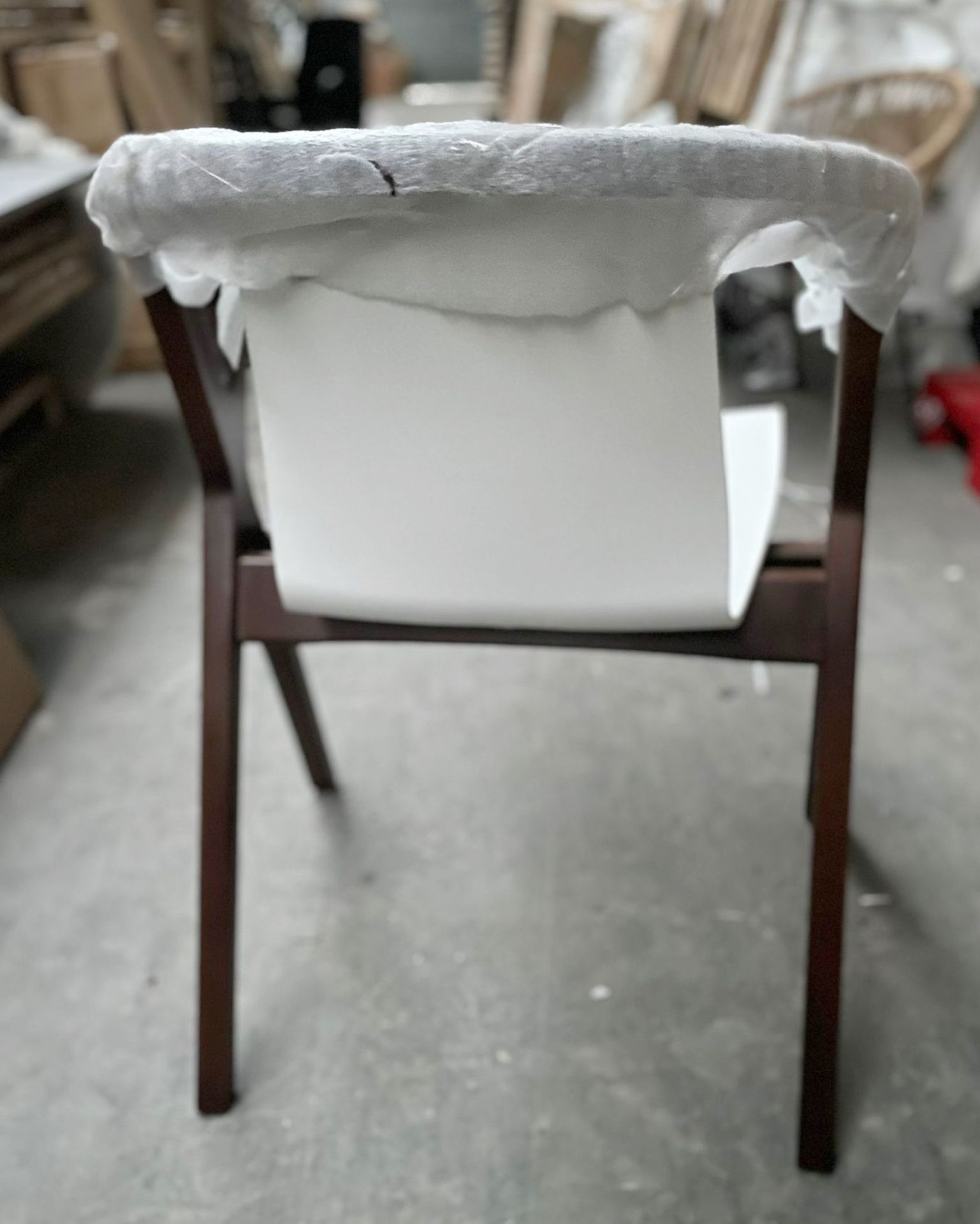 1 x Jasper Walnut White Chair - Dimensions: 78(h) x 60(d) x 56(w) cm - Brand New Boxed Stock - CL508 - Image 3 of 4