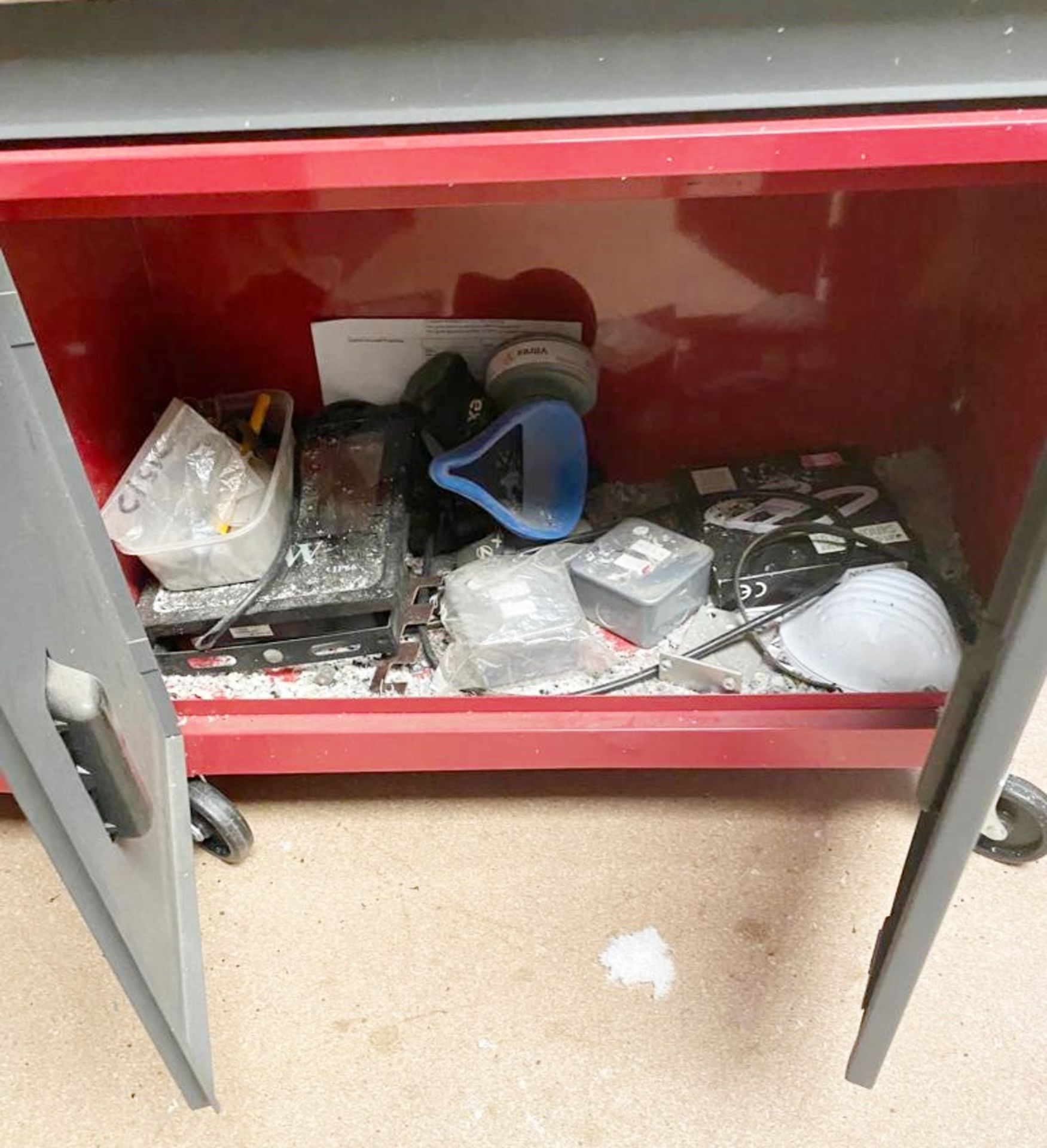 1 x Sealey Mobile Tool Chest With Contents as Pictured - Image 8 of 9