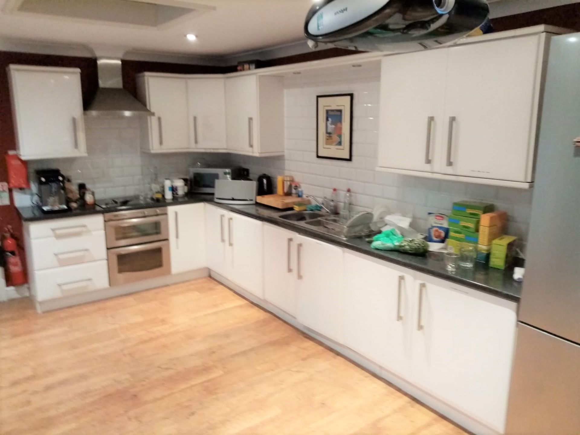 1 x White Gloss Fitted Kitchen With Worktops and Appliances