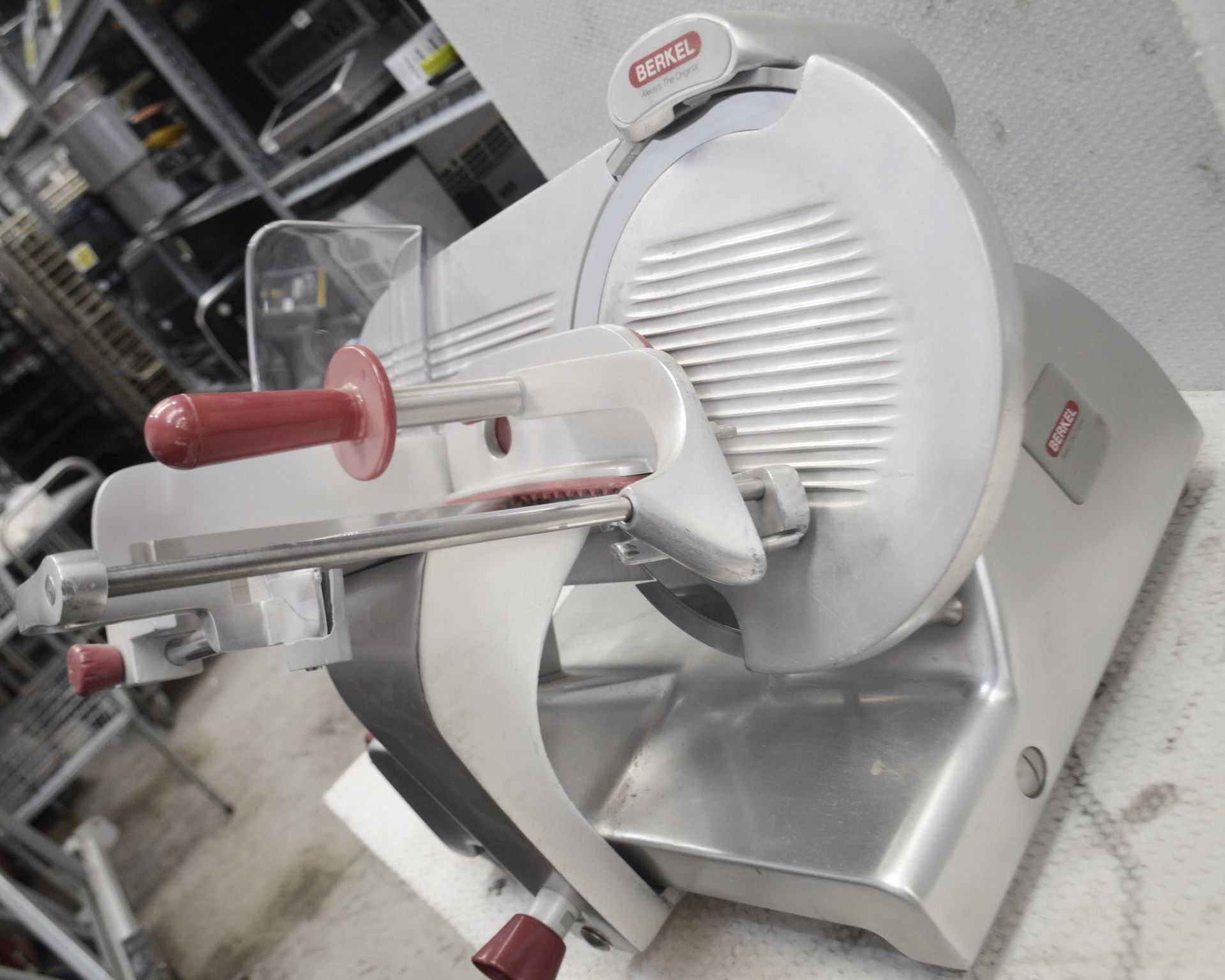 1 x Berkel 12" Commercial Cooked Meat / Bacon Slicer - 220-240v - Model BSPGL04011A0F - Image 3 of 4