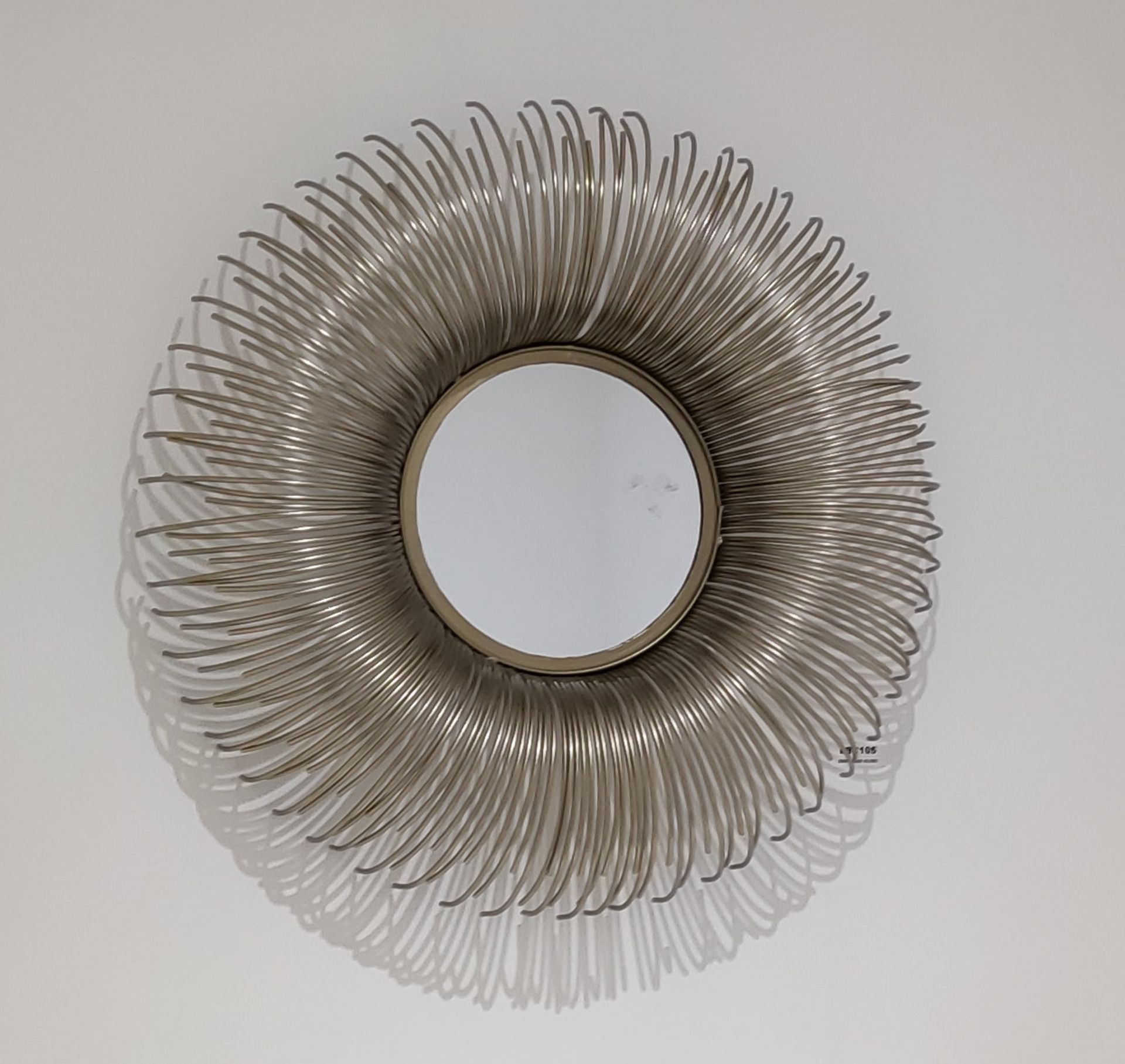 1 x Designer Rajasthan Wall Mirror - LBC105 - CL763- Location: Sale M33Dimensions: 64 cm Diameter - Image 2 of 4