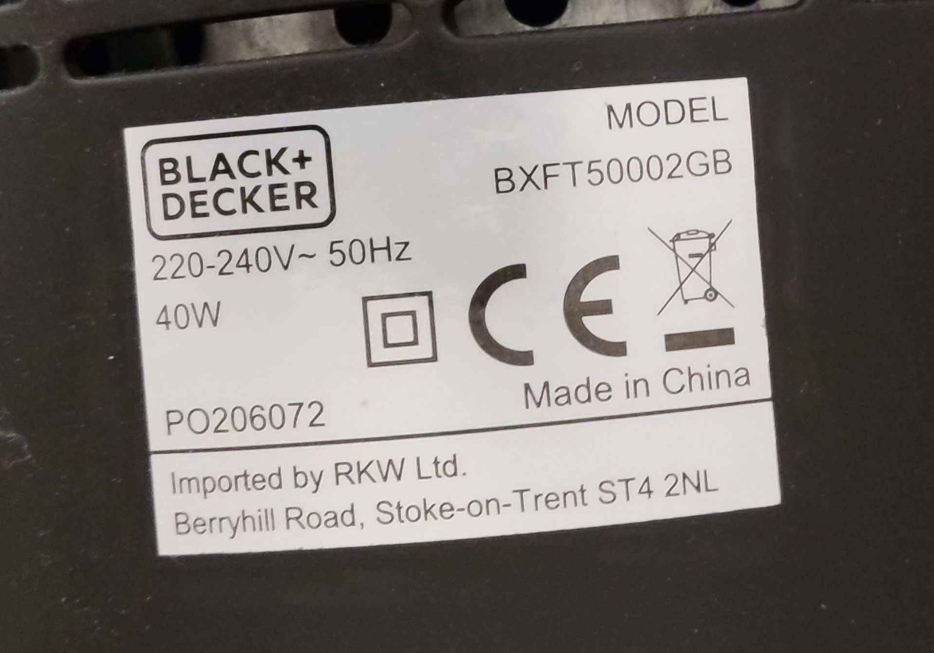 1 x Black + Decker 3 Speed Tower Fan in Black - LBC101 - CL763- Location: Sale M33This item - Image 4 of 4