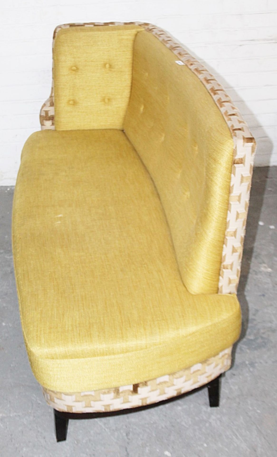 1 x Commercial Freestanding Left-Hand 2-Seater Bench, Upholstered In Premium Gold-Coloured - Image 7 of 8