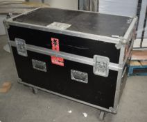 1 x Flight Case For Two 42-Inch Televisions - Features Foam Inserts For Protection