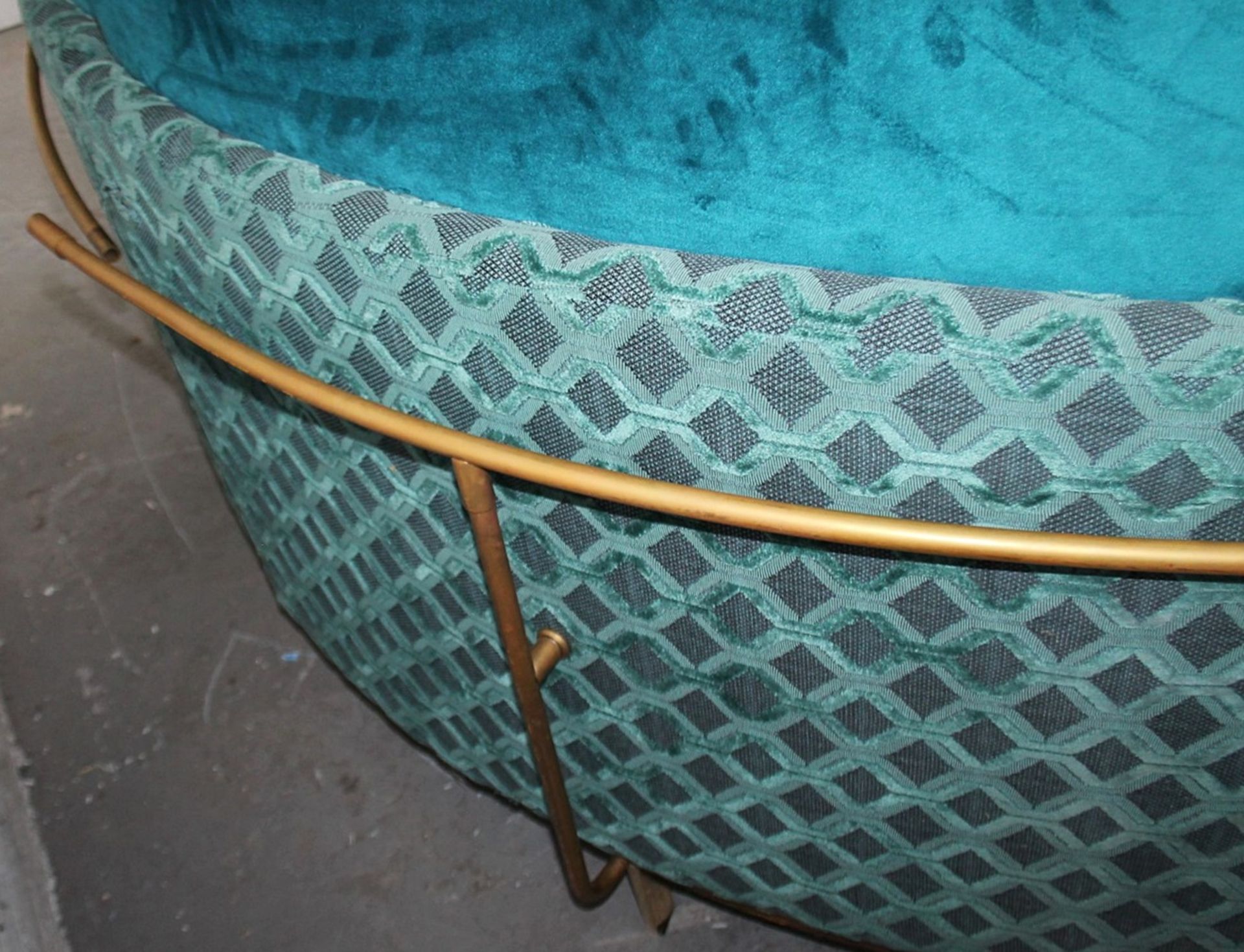1 x Bespoke Commercial Curved C-Shaped Booth Seating Upholstered In Premium Teal Coloured Fabrics - - Image 11 of 17