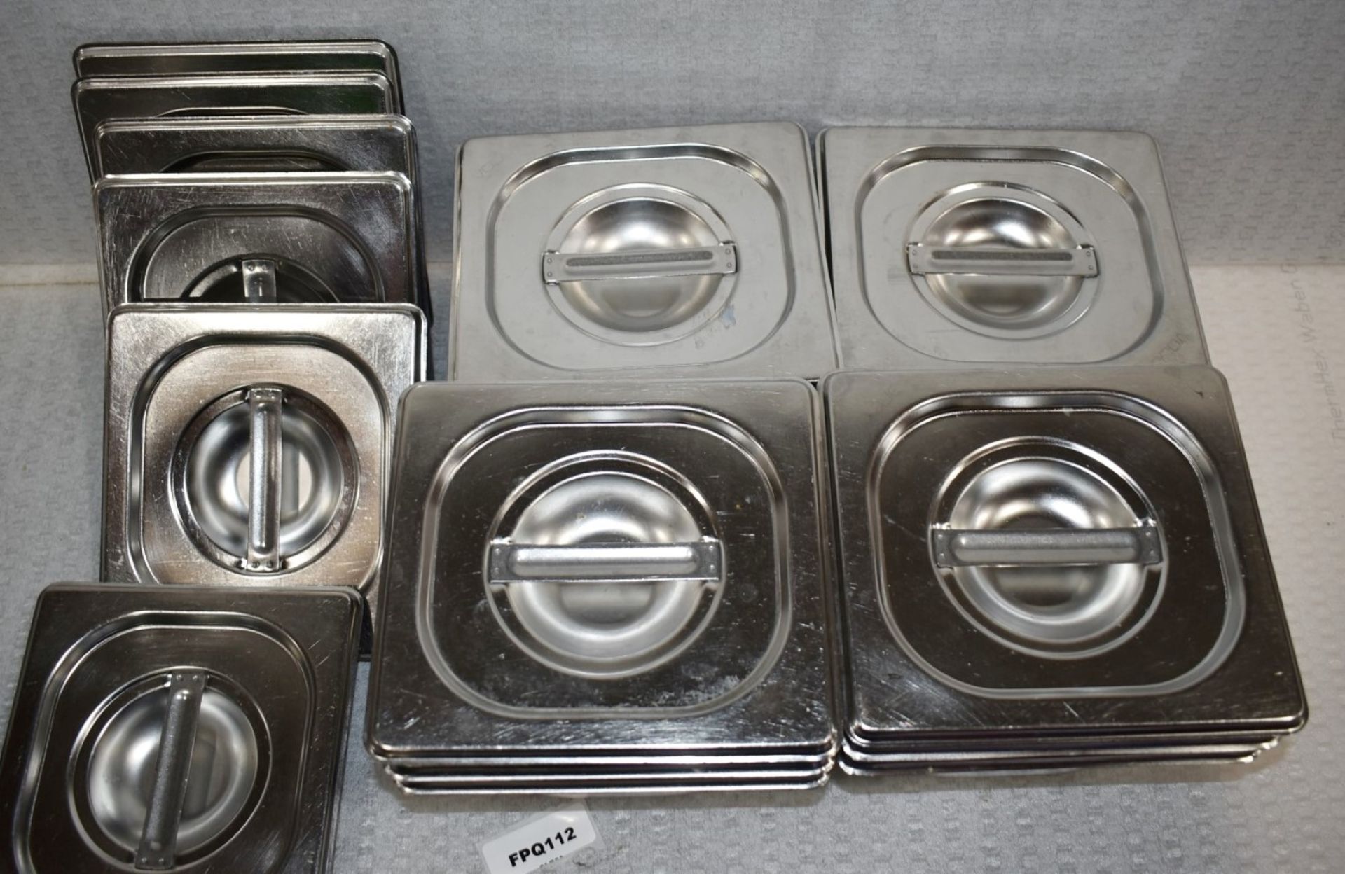 10 x Vogue Stainless Steel 1/6 Gastronorm Pans With Lids - Size: H10 x W16 x L17 cms - Recently - Image 2 of 4